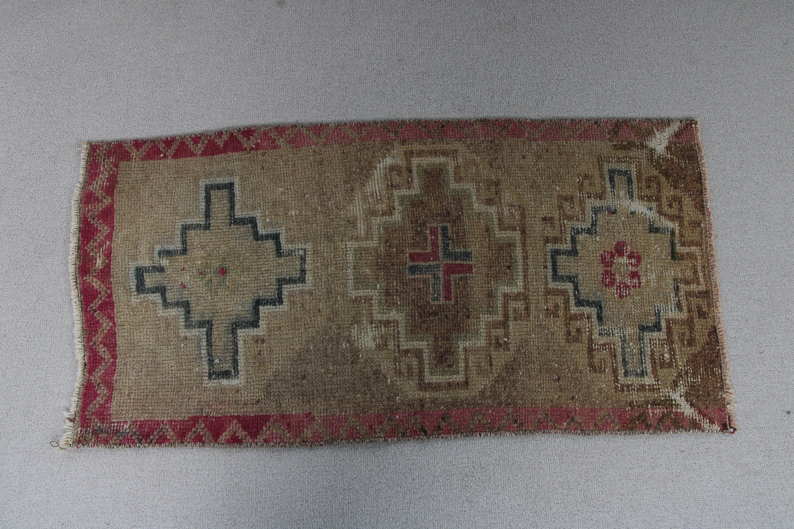 Türk Halısı, Kahverengi El Dokuma Halılar, Çocuk Halıları, 1.5x2.9 ft Küçük Halı, Anadolu Halısı, Küçük Vintage Halılar, Vintage Halılar, Modern Halı