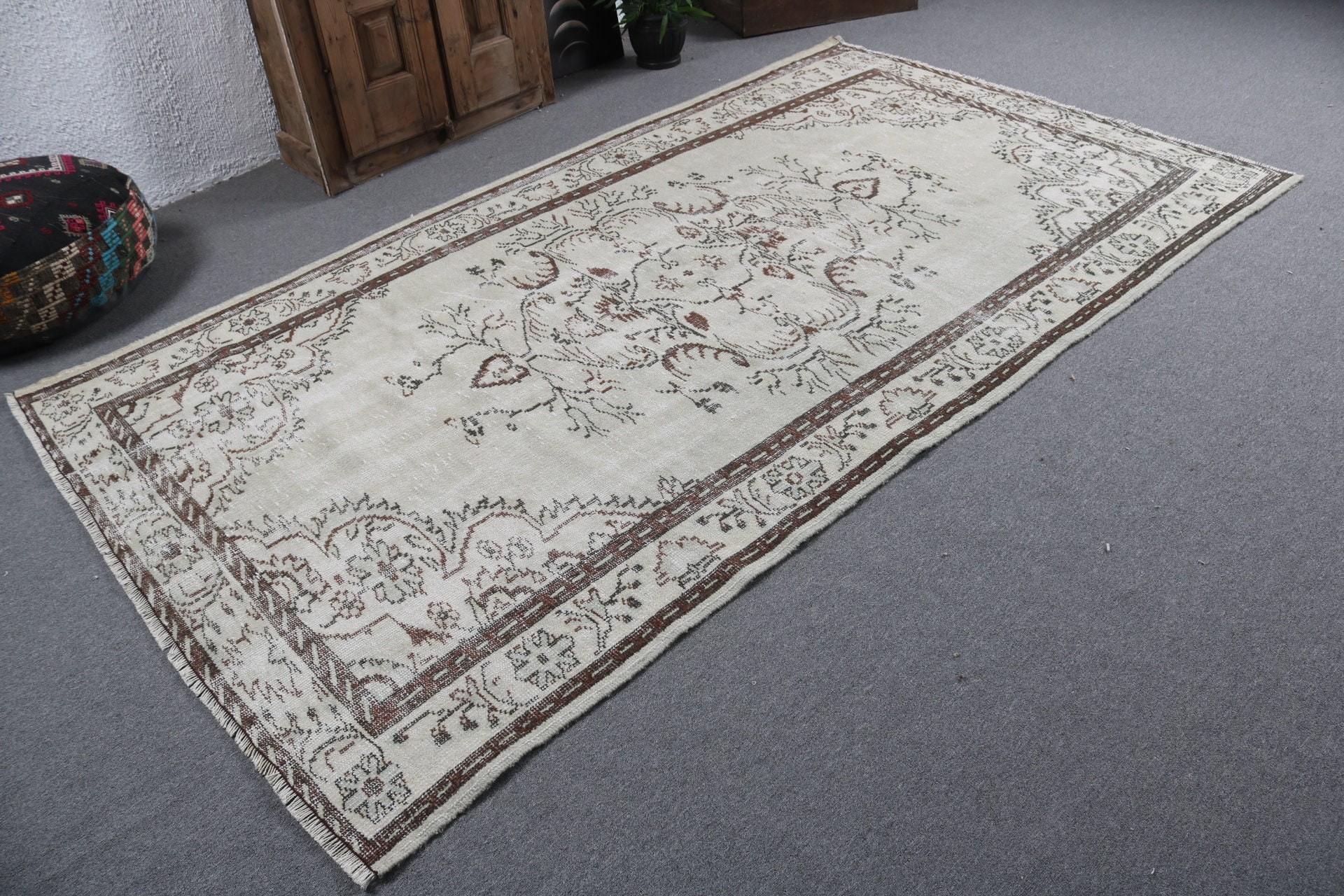 Oturma Odası Halıları, Kabile Halısı, El Dokuma Halısı, Oushak Halısı, Yeşil Lüks Halısı, Türk Halısı, Vintage Halıları, 5.3x9.5 ft Büyük Halısı, Yemek Odası Halısı