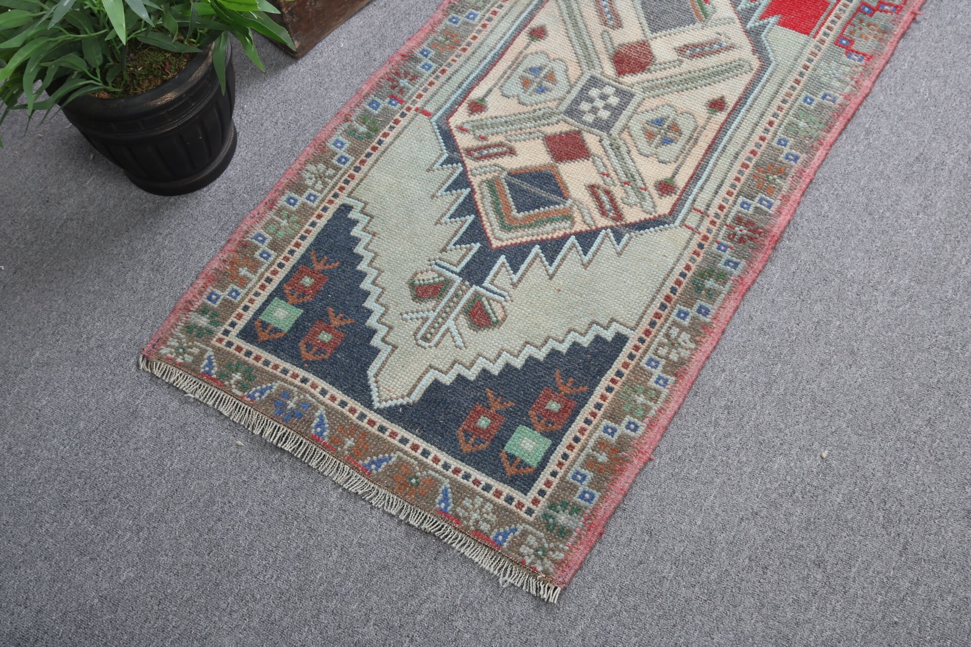 Door Mat Rug, Small Area Rugs, 1.9x3.9 ft Small Rugs, Green Anatolian Rug, Cool Rug, Anatolian Rug, Modern Rug, Turkish Rug, Vintage Rug