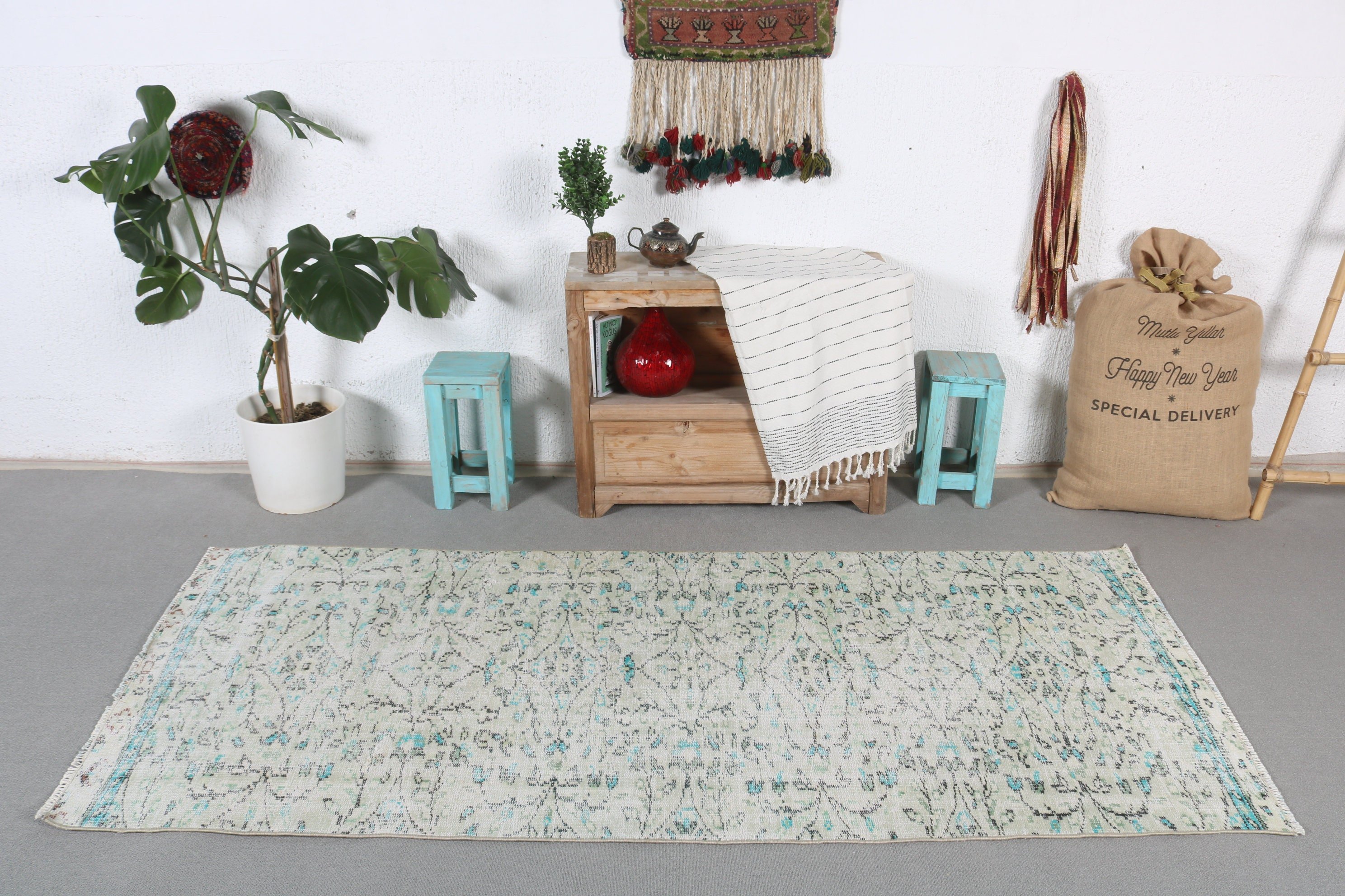 Art Rugs, Nursery Rug, Green Oriental Rug, 3.2x7.2 ft Accent Rugs, Turkish Rug, Bedroom Rugs, Vintage Rug, Antique Rug