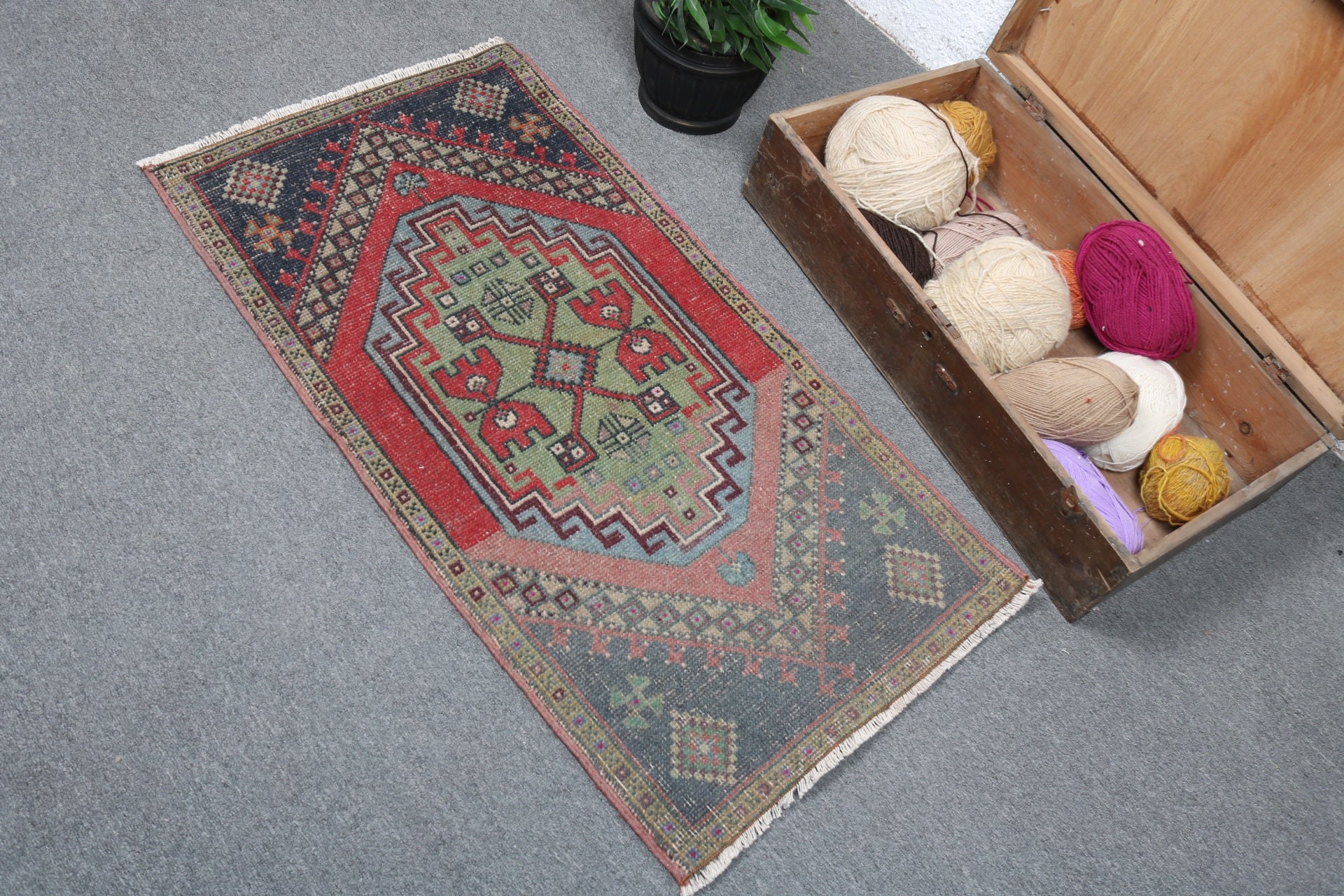 Red Home Decor Rug, Turkish Rug, Wall Hanging Rugs, Door Mat Rugs, Vintage Rugs, Wool Rugs, Neutral Rugs, Office Rugs, 1.9x3.5 ft Small Rug