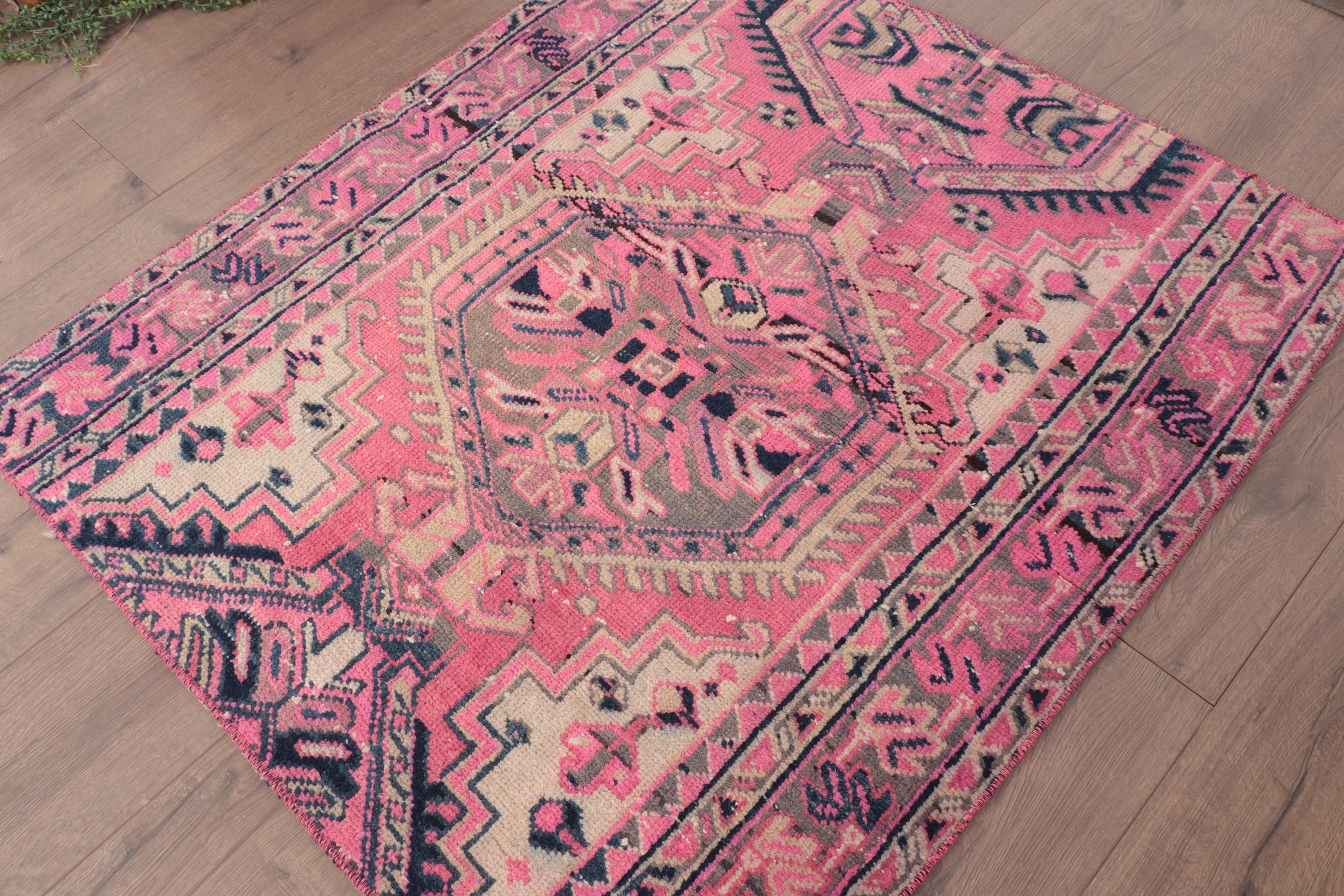 3.1x3.5 ft Küçük Halı, Dış Mekan Halısı, Yatak Odası Halıları, Vintage Halı, Lüks Halılar, Türk Halıları, Pembe Yatak Odası Halısı, Küçük Alan Halıları, Banyo Halıları