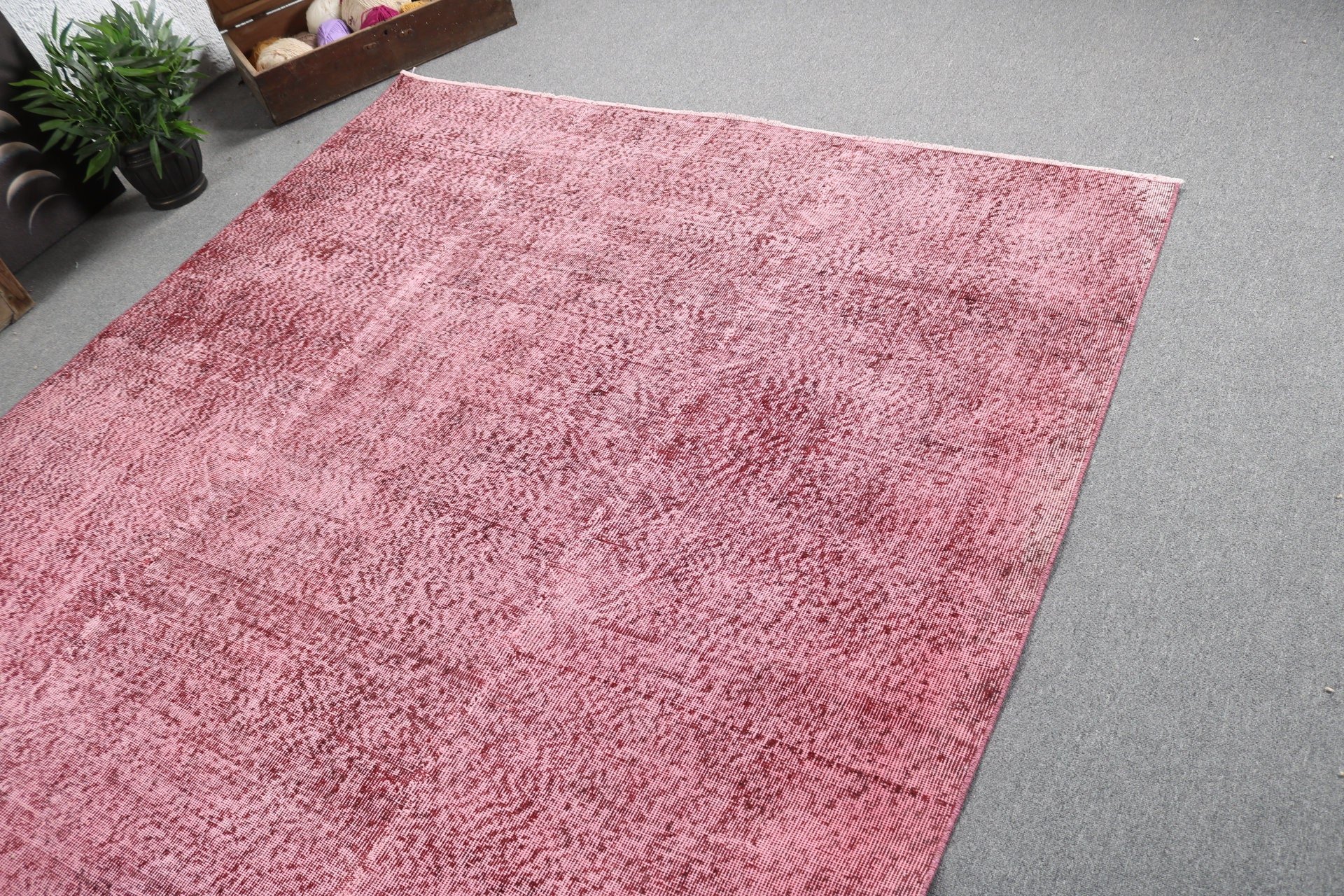 Wool Rugs, Bedroom Rugs, Pink Anatolian Rug, Dining Room Rug, Statement Rugs, Exotic Rug, 6.7x9.7 ft Large Rugs, Turkish Rugs, Vintage Rug