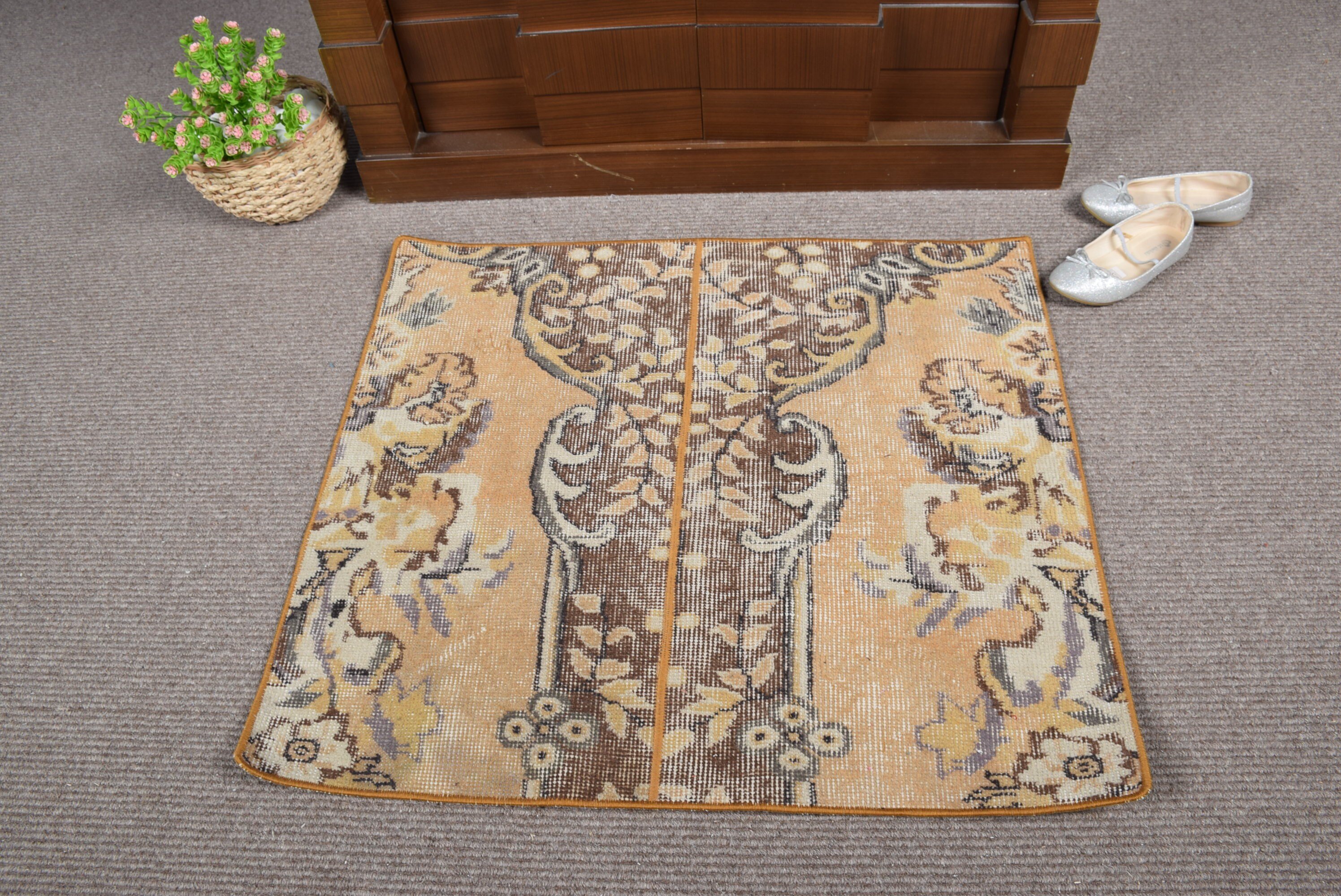 Kitchen Rugs, Bedroom Rug, Rugs for Kitchen, Beige Anatolian Rug, Vintage Rug, Cool Rugs, Bath Rug, 2.5x2.8 ft Small Rug, Turkish Rug