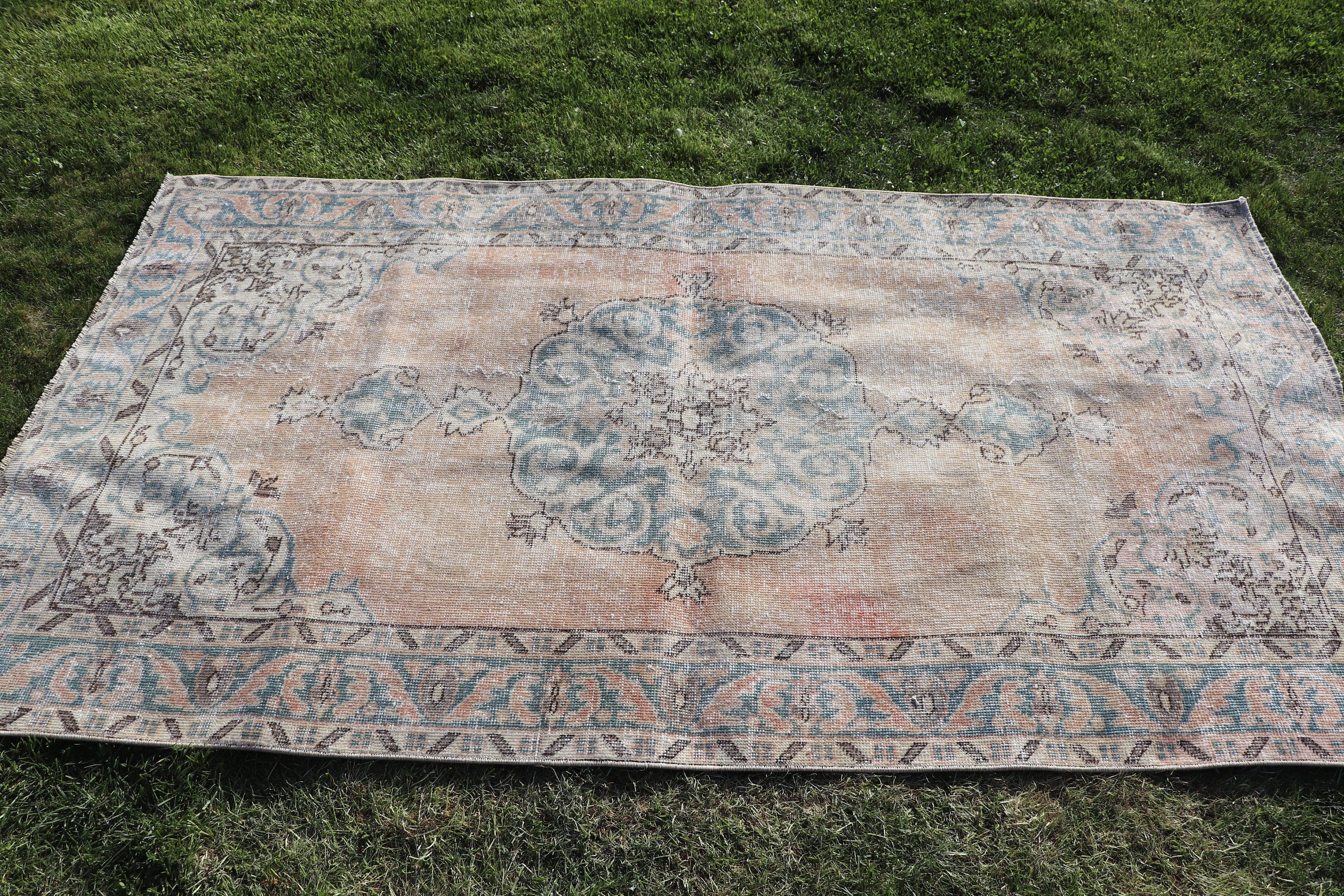 Vintage Halı, Antika Halılar, Bej Soğuk Halı, 3,7x6,8 ft Alan Halısı, Türk Halıları, Oturma Odası Halıları, El Yapımı Halı, Nötr Halılar, Yatak Odası Halısı