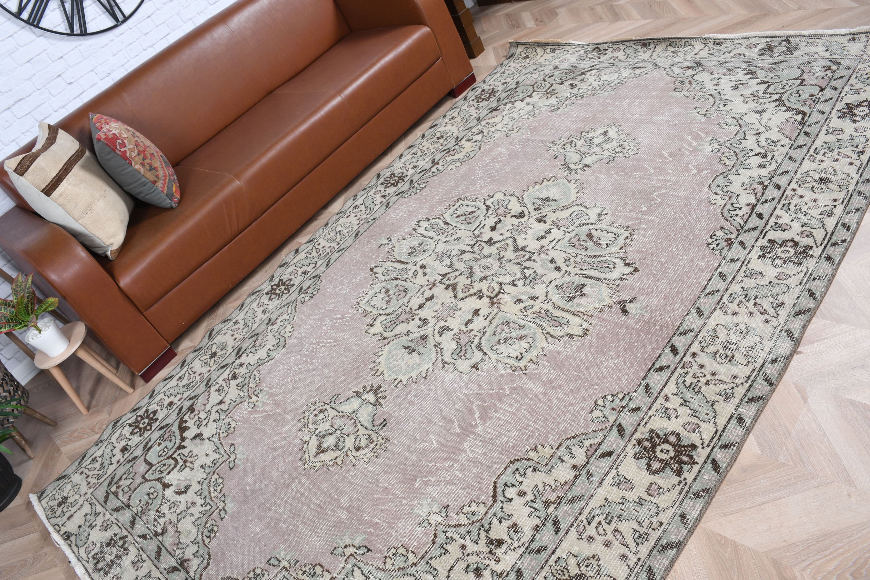 Türk Halısı, Vintage Halılar, Yemek Odası Halısı, 5.8x9.2 ft Büyük Halı, Eklektik Halı, Oushak Halısı, Yatak Odası Halısı, Fas Halısı, Mor Anadolu Halısı