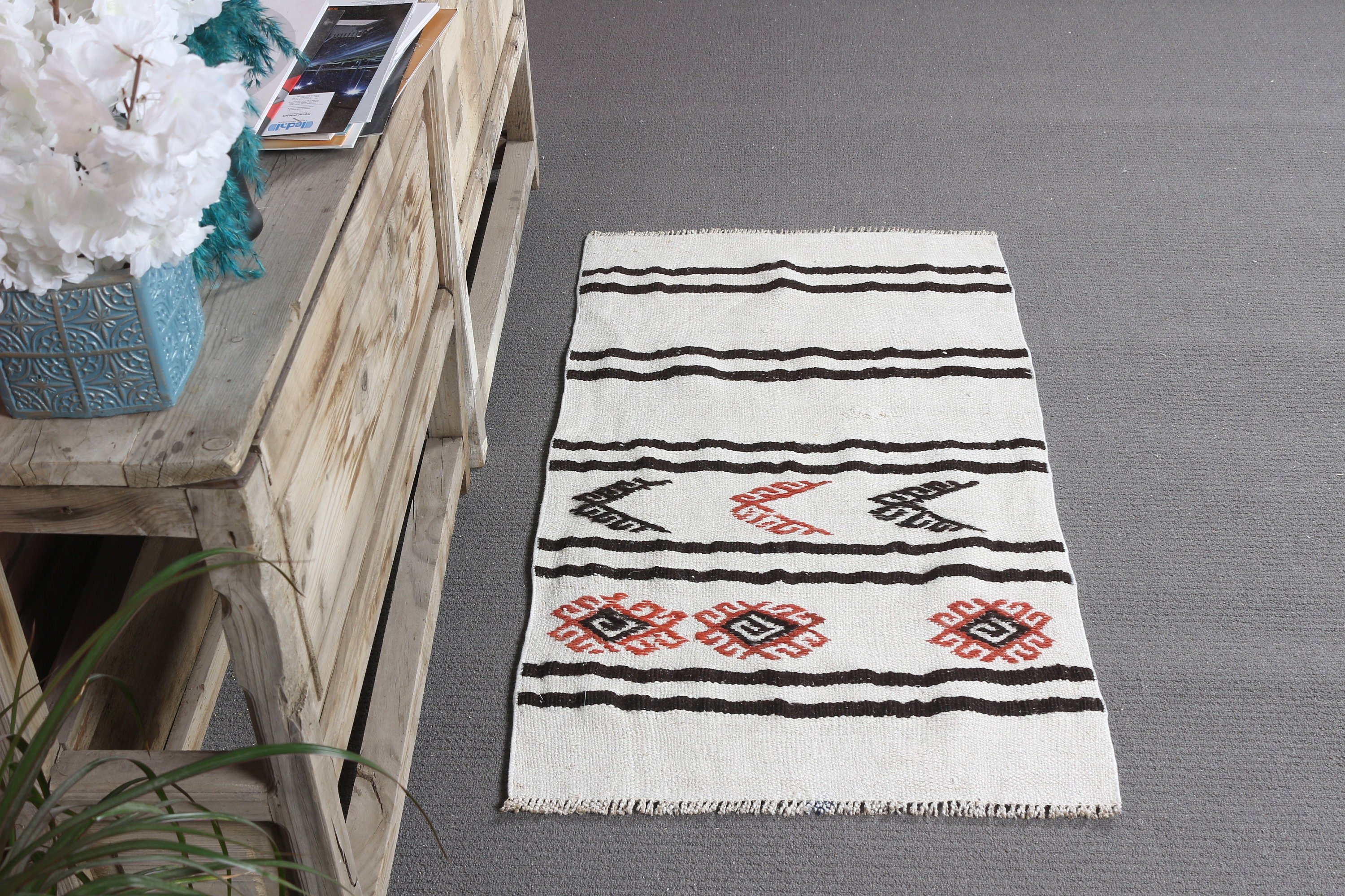 Car Mat Rugs, 2.1x3.8 ft Small Rug, Cute Rug, Art Rug, Turkish Rug, Vintage Rug, Cool Rug, White Moroccan Rug, Bedroom Rug