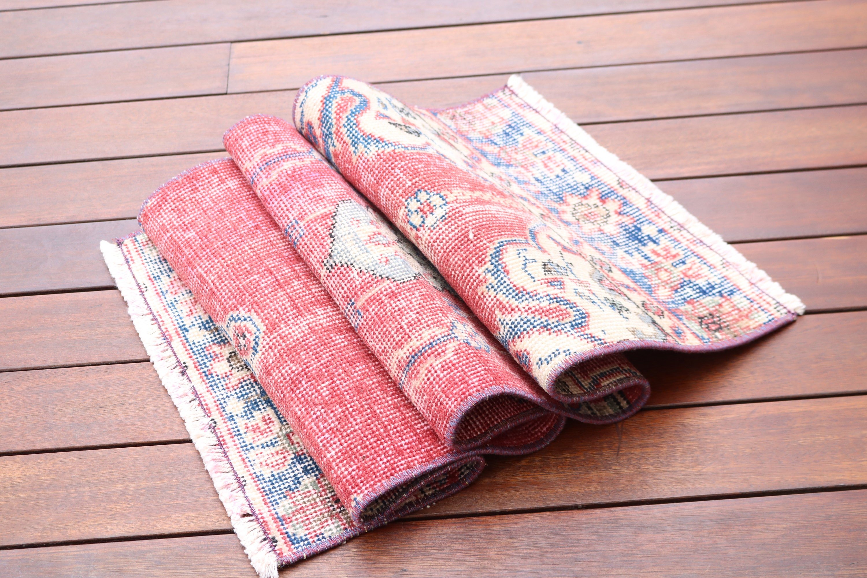 Cute Bath Mat Rugs, 1.4x4.3 ft Small Rugs, Modern Rug, Vintage Rug, Bedroom Rug, Bath Rugs, Turkish Rug, Statement Rug, Red Statement Rugs