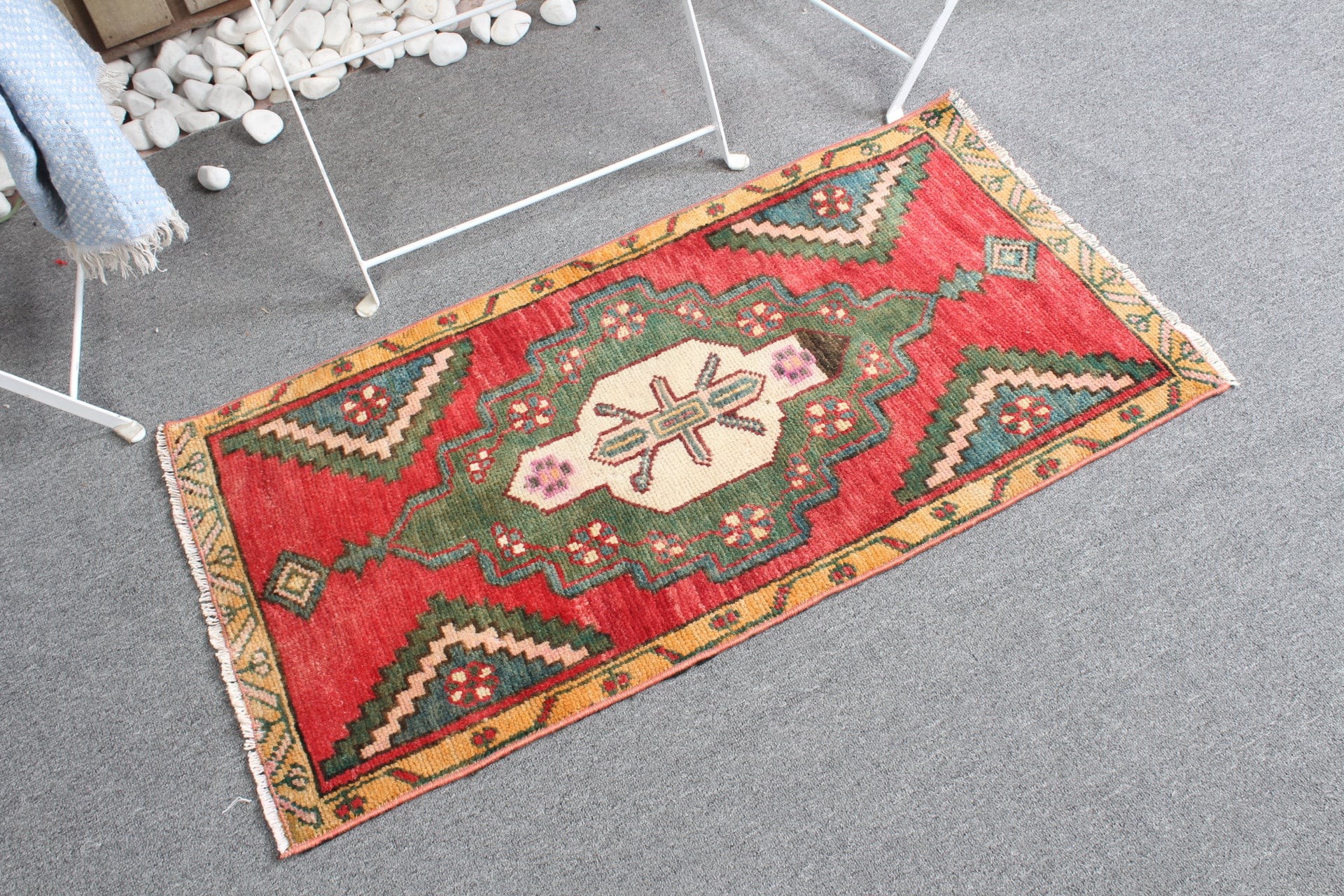 Bathroom Rug, Vintage Rugs, Bedroom Rug, 1.6x3.2 ft Small Rug, Wool Rug, Turkish Rug, Nursery Rugs, Art Rug, Rugs for Entry, Red Oushak Rug