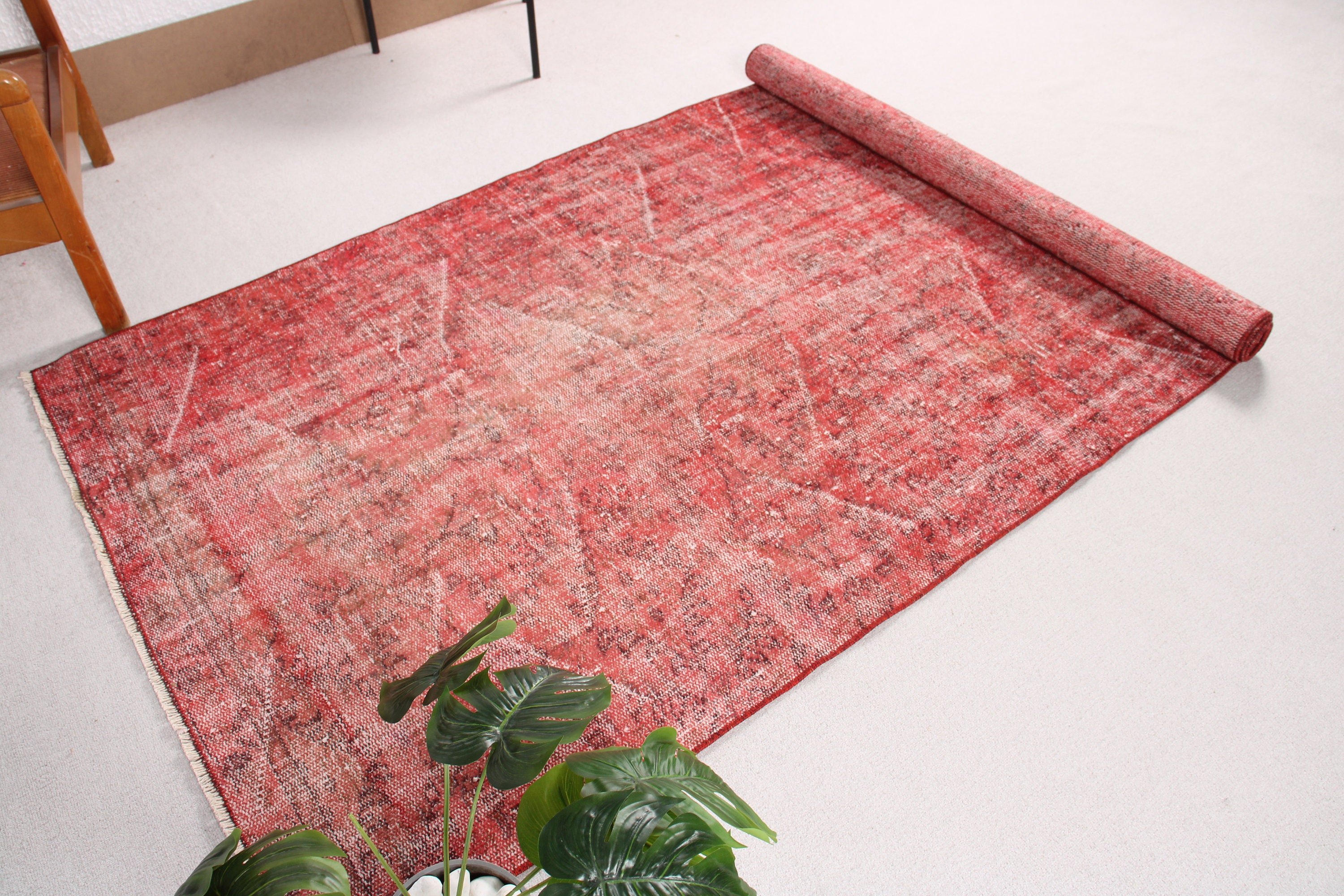 Vintage Rugs, 4.2x8.6 ft Area Rugs, Red Wool Rug, Vintage Area Rugs, Turkish Rug, Boho Rugs, Anatolian Rug, Oushak Area Rugs