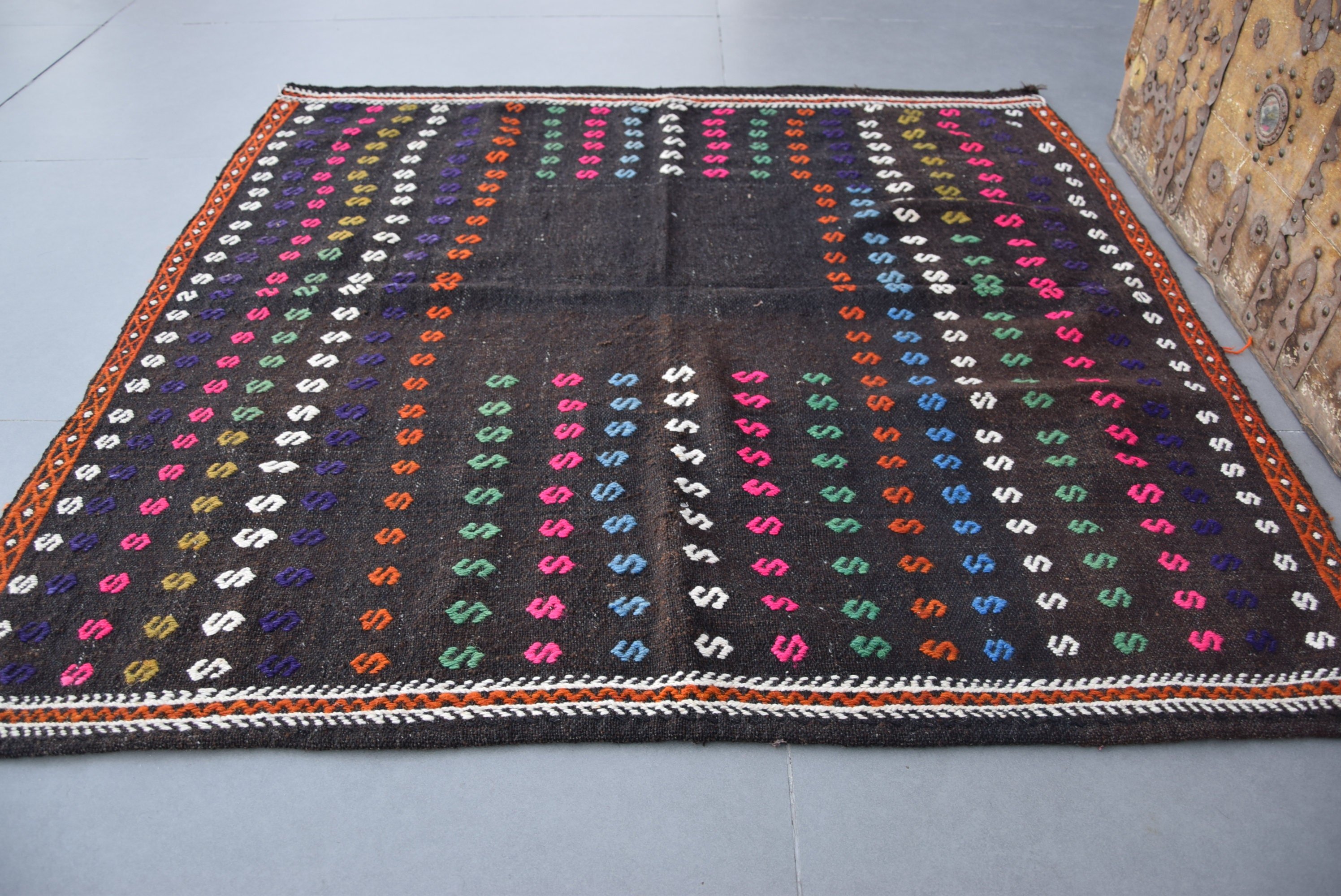 Floor Rugs, Turkish Rugs, Bedroom Rugs, 3.9x4 ft Accent Rug, Pale Rugs, Black Oushak Rug, Rugs for Entry, Vintage Rug, Entry Rug, Kilim