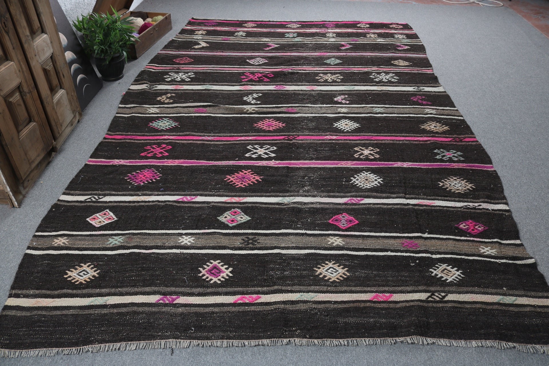 Oryantal Halılar, Büyük Boy Vintage Halılar, Siyah Fas Halıları, 6.9x11.2 ft Büyük Boy Halı, Yün Halılar, Vintage Halılar, Kilim, Türk Halısı, Salon Halısı