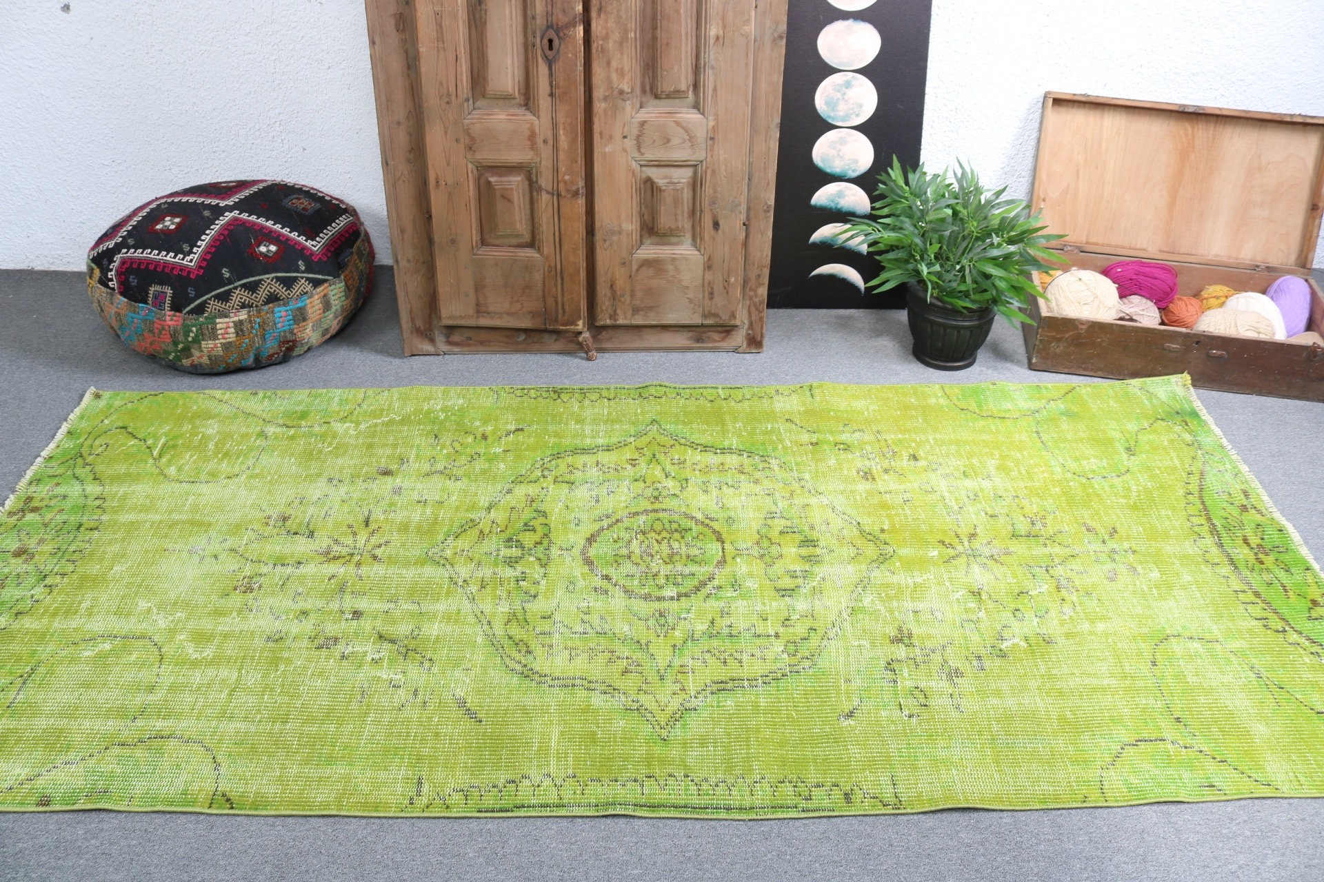 Vintage Rugs, Turkish Rugs, 3.7x8.4 ft Area Rugs, Modern Rug, Green Handwoven Rug, Oushak Area Rug, Vintage Area Rug, Neutral Rug