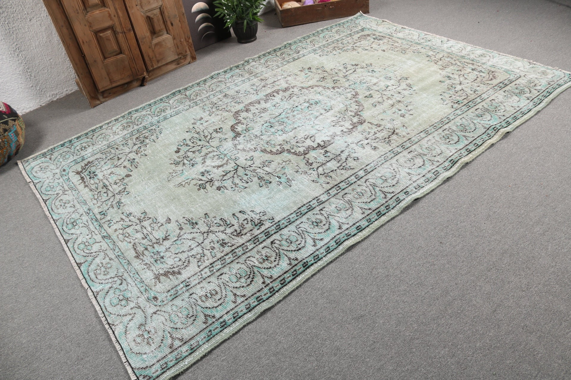 Yemek Odası Halısı, Türk Halısı, Yeşil Oushak Halıları, Vintage Halı, Yer Halısı, 6.1x9.1 ft Büyük Halı, Yatak Odası Halıları, Oturma Odası Halıları, Lüks Halılar