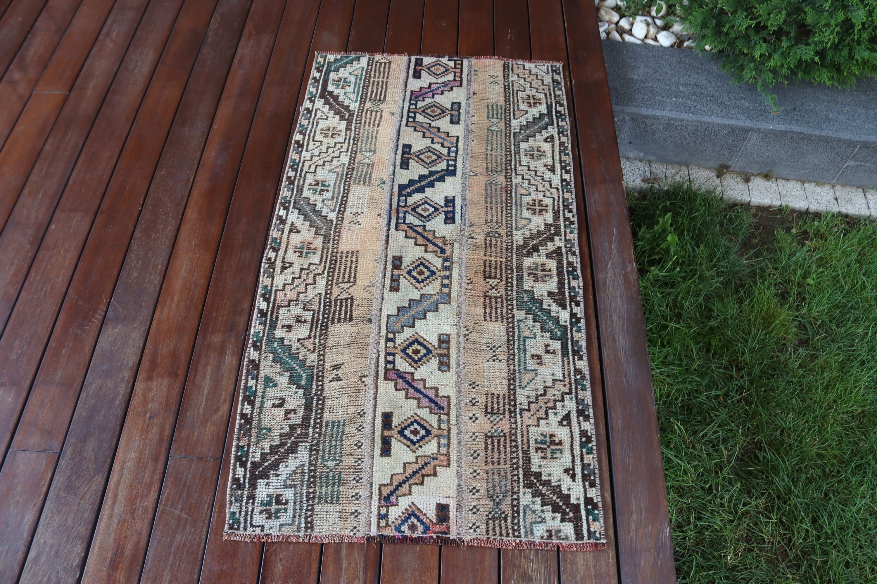 Çocuk Halıları, Kahverengi Açıklama Halısı, Açıklama Halıları, Türk Halısı, Küçük Boho Halısı, 2x3,9 ft Küçük Halı, Vintage Halılar, Aztek Halıları