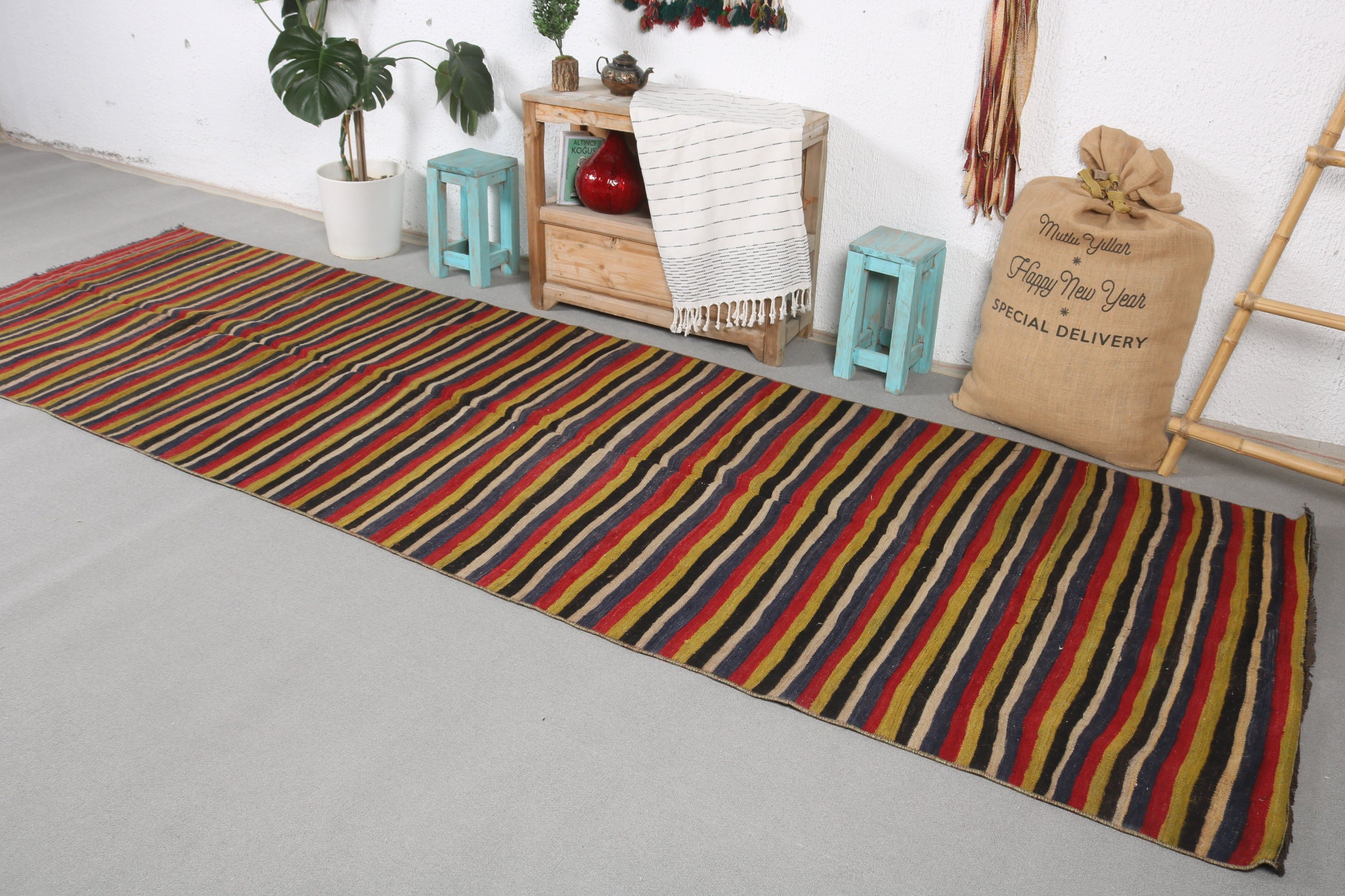 Merdiven Halıları, Anadolu Halıları, Yeşil Yatak Odası Halısı, Eski Halı, Koridor Halısı, Vintage Halı, 3.7x11.7 ft Runner Halısı, Kilim, Türk Halısı, Yatak Odası Halıları