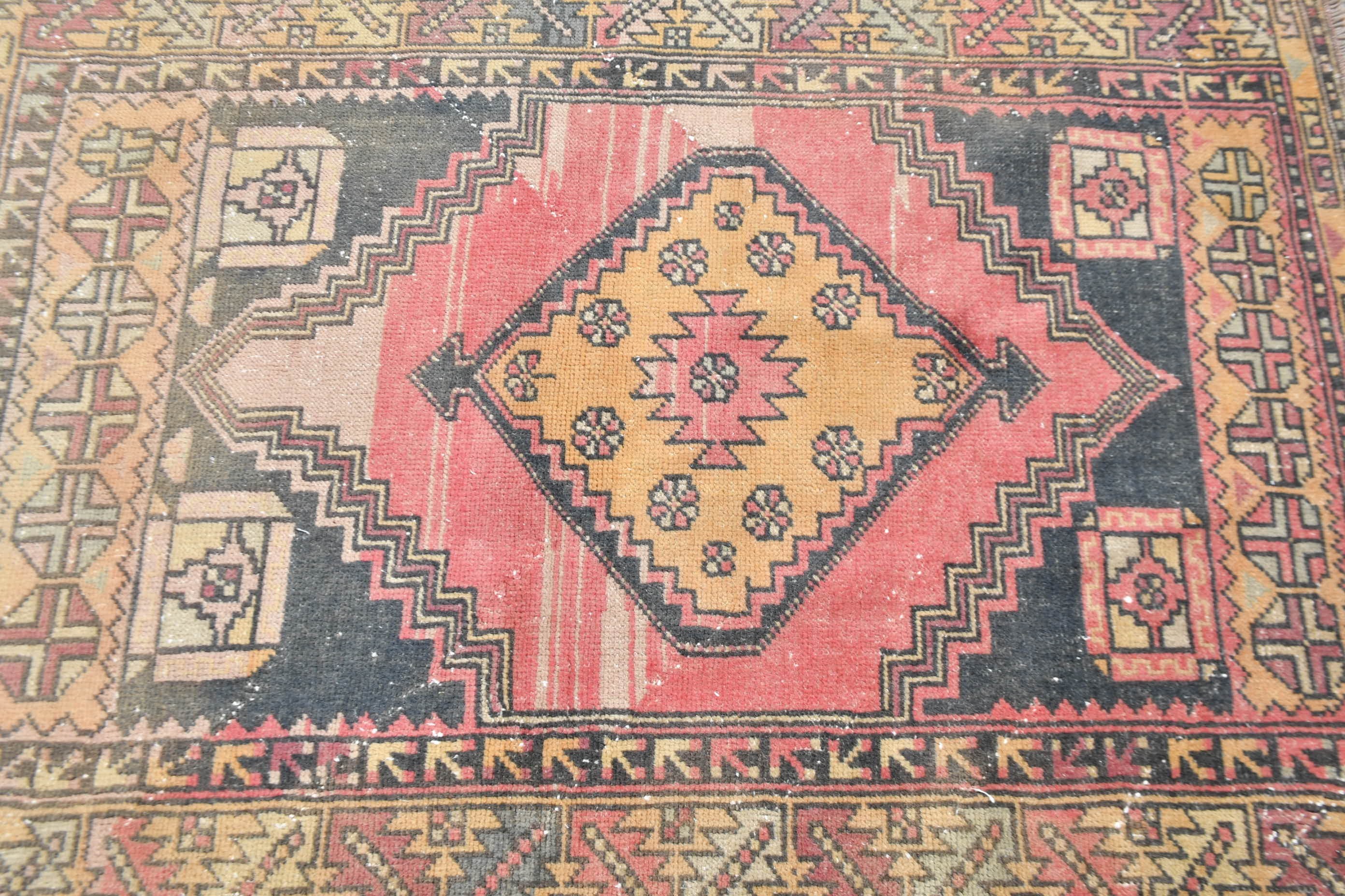 Turkish Rug, Rugs for Kitchen, Cool Rug, Kitchen Rug, Turkey Rug, Brown Moroccan Rug, 3.9x5.3 ft Accent Rugs, Vintage Rug, Nursery Rugs