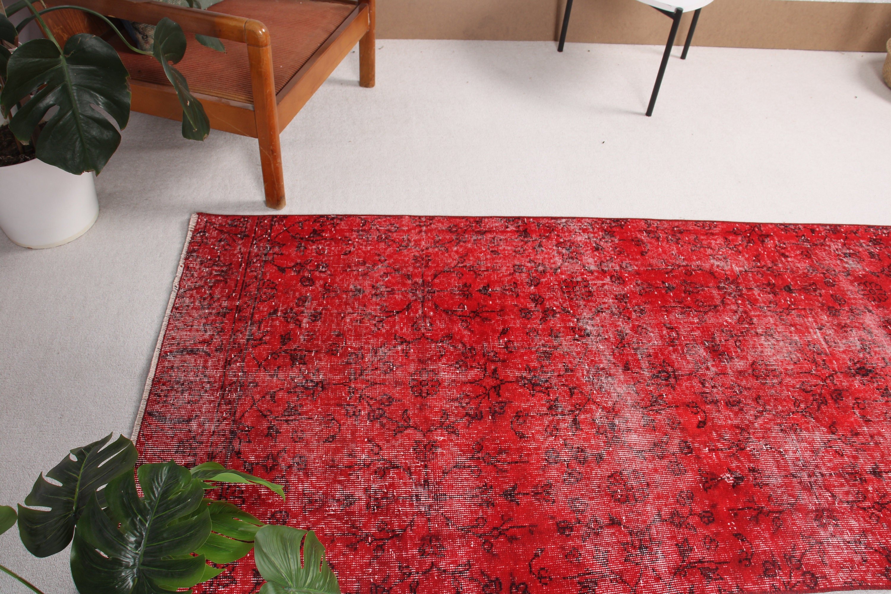 Statement Rug, Red  3.2x8 ft Runner Rugs, Vintage Rugs, Office Rug, Turkish Rug, Kitchen Rug, Bedroom Rugs, Vintage Runner Rug