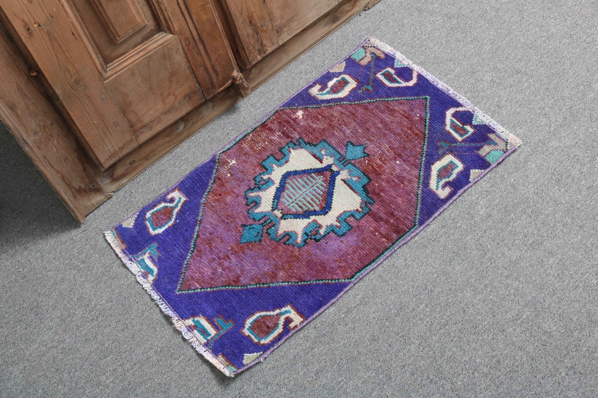 Aesthetic Rug, Vintage Rugs, Purple Modern Rug, Handwoven Rugs, Entry Rugs, 1.4x2.3 ft Small Rugs, Turkish Rug, Oushak Rug, Small Area Rugs