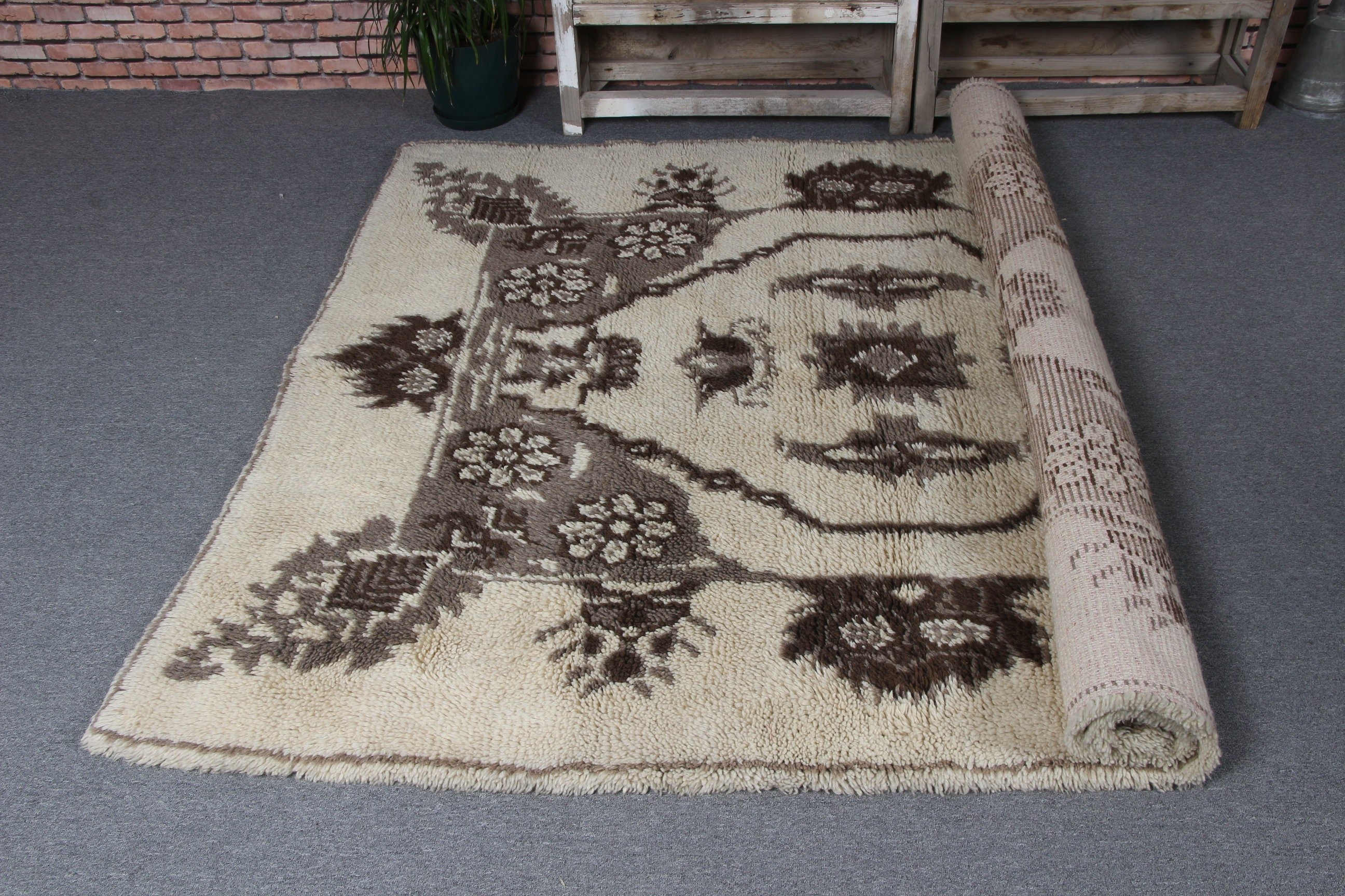 Vintage Rug, Beige Wool Rugs, Turkish Rugs, Oriental Rug, 5.7x6.9 ft Area Rugs, Nursery Rugs, Antique Rug, Rugs for Kitchen, Boho Area Rug