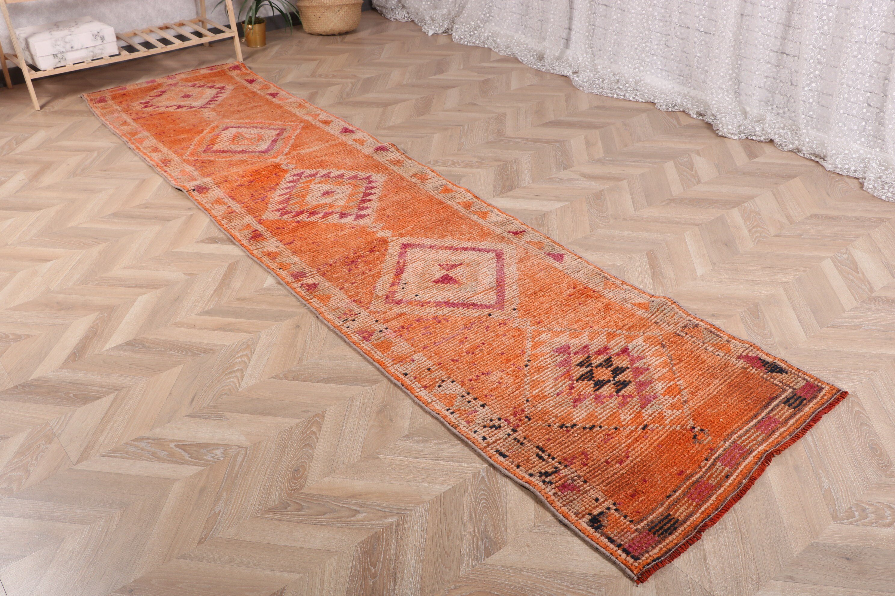 Pembe Fas Halıları, Açıklama Halıları, Mutfak Halısı, Türk Halıları, Kabile Halıları, Vintage Halılar, 2,5x11,8 ft Runner Halısı, Modern Halılar, Koridor Halıları