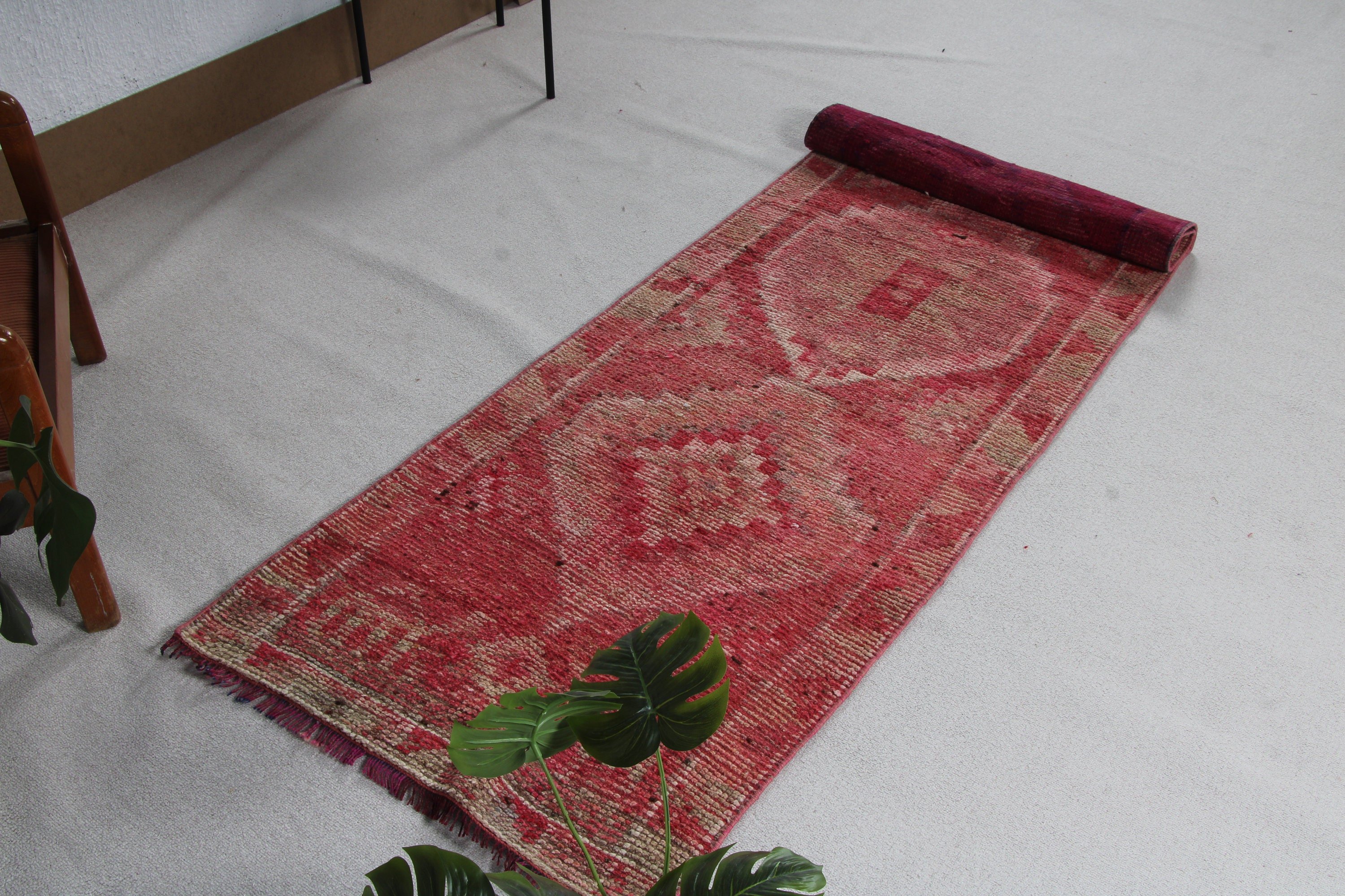 2.6x9.2 ft Runner Halı, Pembe Mutfak Halıları, Vintage Halılar, Oryantal Halılar, Beni Ourain Runner Halı, Koridor Halısı, Türk Halıları, Yatak Odası Halısı