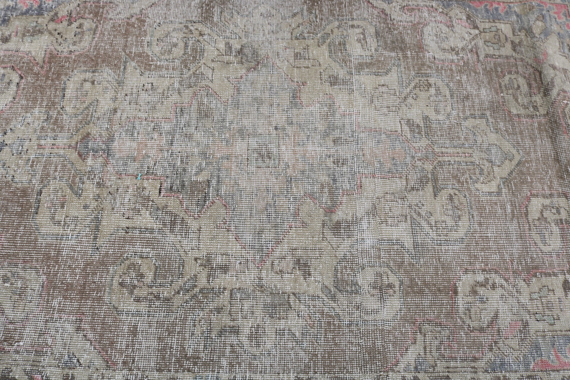 Old Rug, Rugs for Floor, 4.1x6.3 ft Area Rug, Vintage Rugs, Turkey Rug, Indoor Rugs, Dining Room Rug, Wool Rug, Turkish Rug, Anatolian Rug
