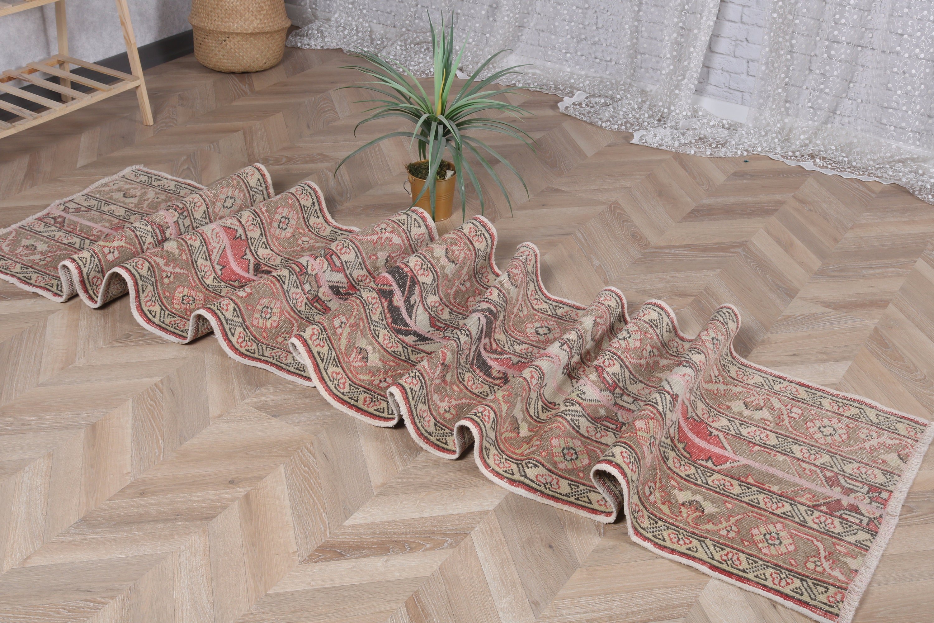 Vintage Halılar, Koridor Halısı, Türk Halısı, Yer Halısı, 2x11 ft Runner Halısı, Pembe Nötr Halılar, Dış Mekan Halısı, Vintage Runner Halıları, Nötr Halılar