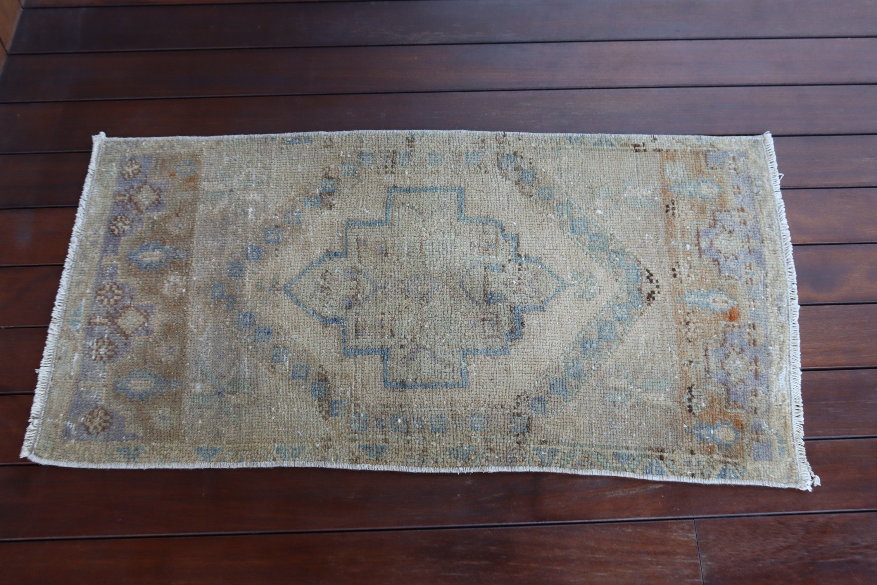 Kapı Paspası Halısı, Yün Halısı, Kabile Halıları, Küçük Boho Halıları, Türk Halıları, Yatak Odası Halısı, Vintage Halı, 1.6x3.1 ft Küçük Halılar, Bej Modern Halılar