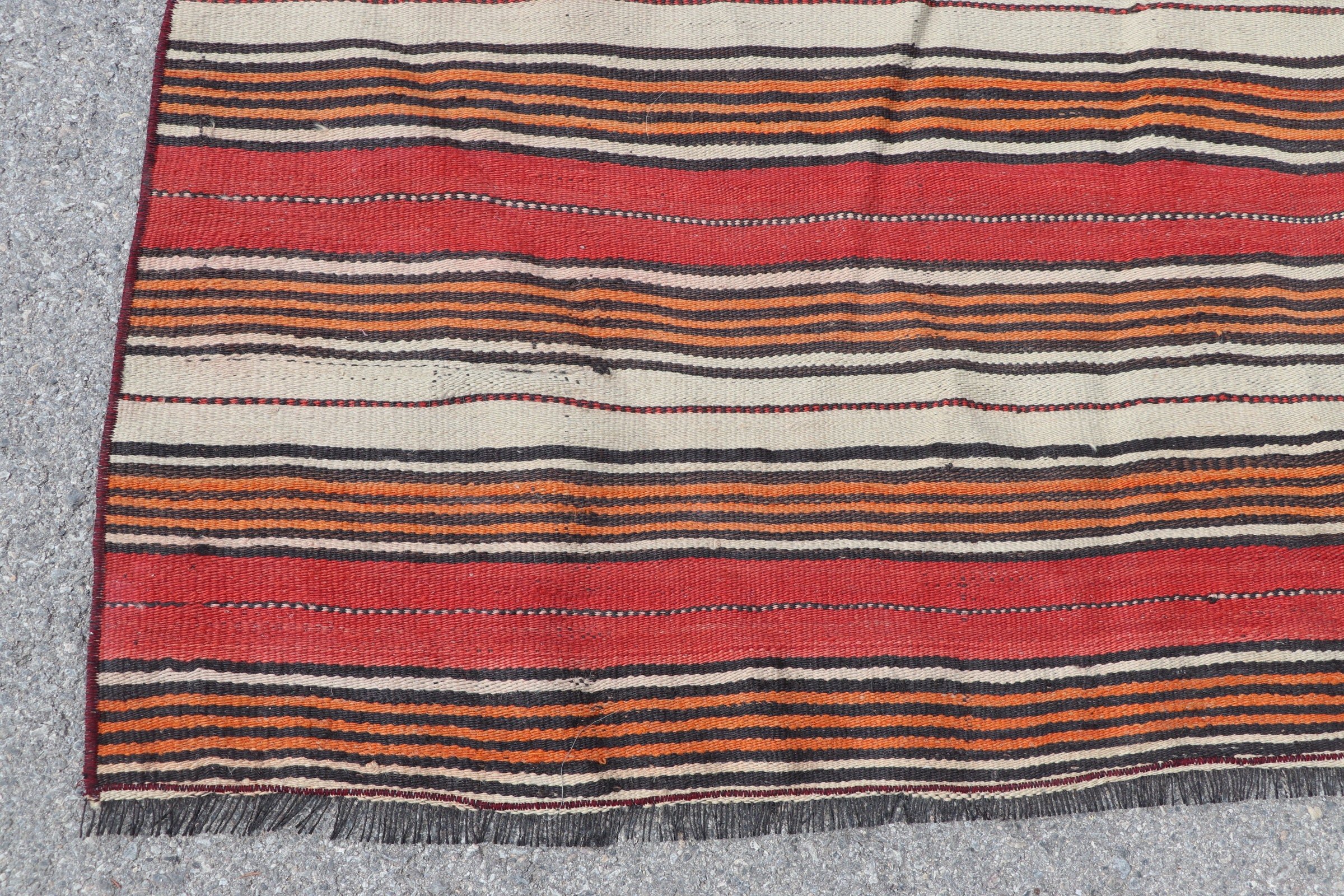 Antre Kilim, Oturma odası Kilim, Yatak odası Kilim, Uşak Kilim, Nostaljik Kilim, 137x186 cm Oturma odası Kilim, Kırmızı Yün Kilim