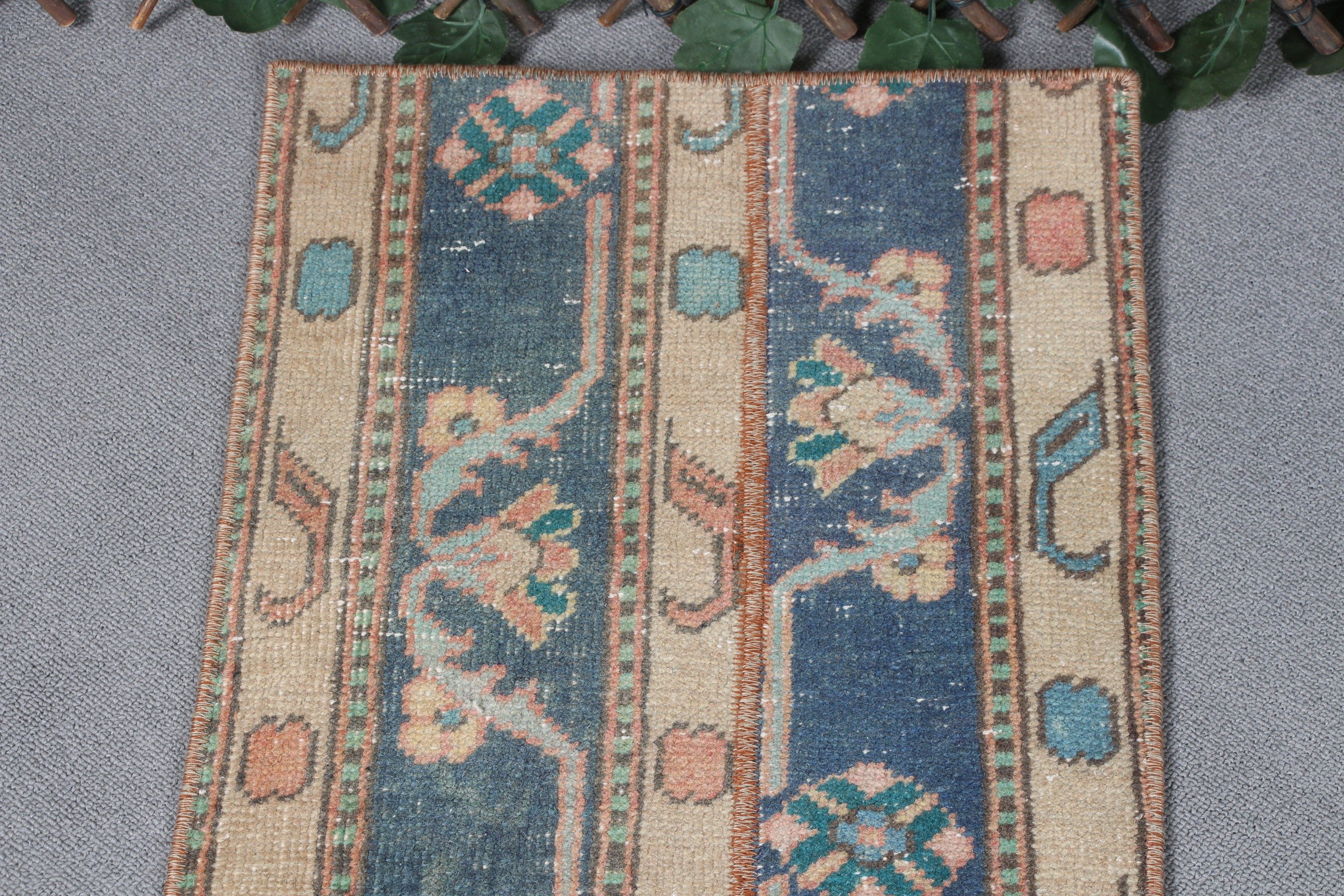 Çocuk Odası Halısı, Türk Halısı, Anadolu Halısı, Bej Ev Dekorasyonu Halısı, Çocuk Odası Halıları, 1.3x4.9 ft Küçük Halılar, Vintage Halı, Banyo Halısı, Yer Halısı