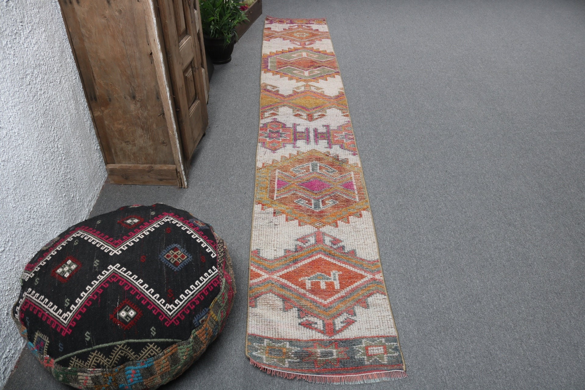 Antika Halı, Yatak Odası Halısı, Bej Oryantal Halılar, Koridor Halıları, Vintage Runner Halıları, Vintage Halılar, Türk Halısı, 1.6x10.5 ft Runner Halıları