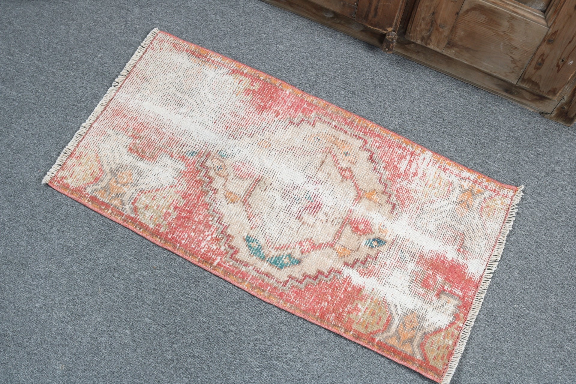 Vintage Halılar, Paspas Halıları, 1.4x2.8 ft Küçük Halılar, Yer Halıları, Türk Halıları, Bej Lüks Halı, Boho Halıları, Mutfak Halısı, Yatak Odası Halıları