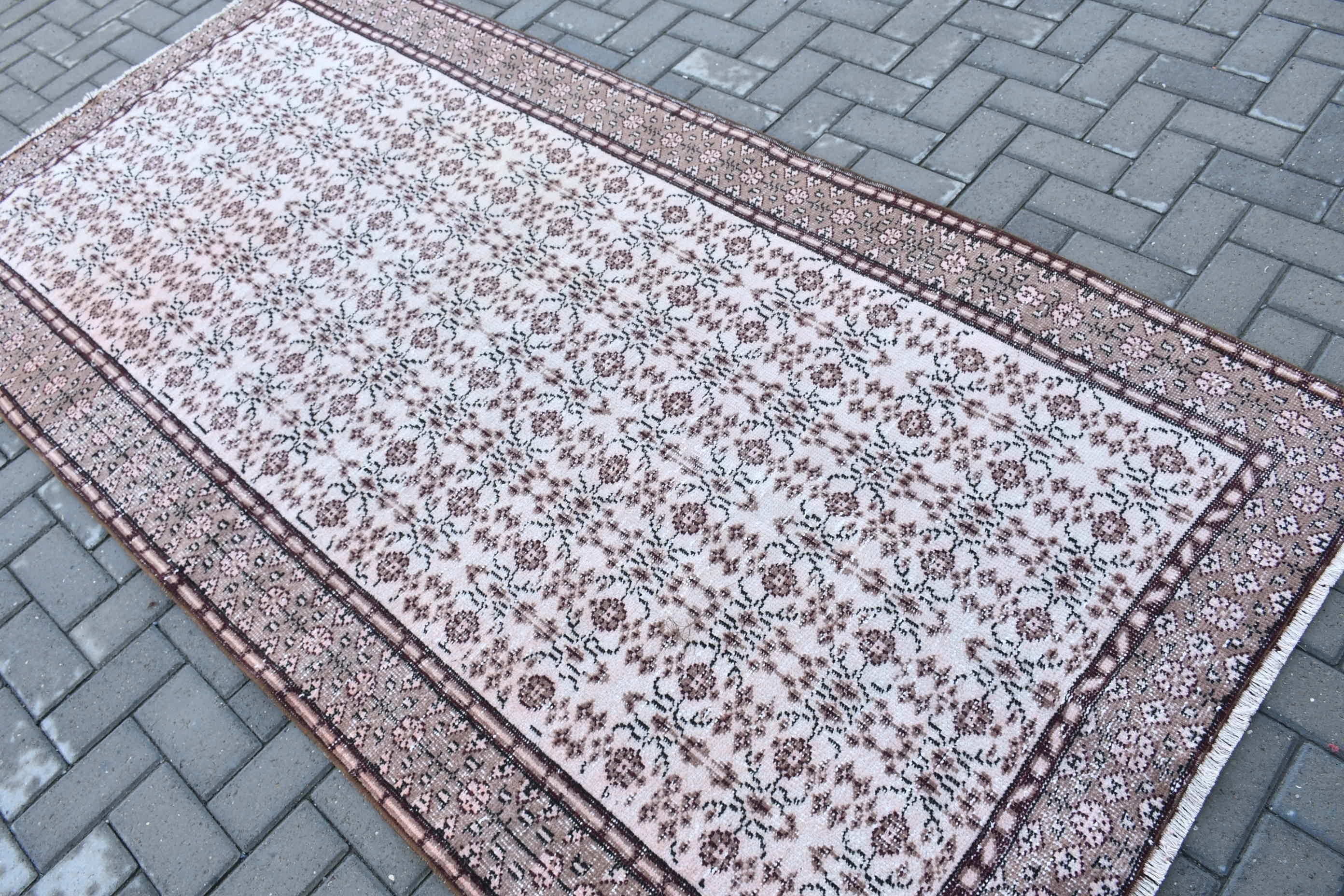 Kitchen Rug, Outdoor Rug, 4.4x8.8 ft Area Rug, Turkish Rugs, Vintage Rug, Bedroom Rug, Dining Room Rug, Beige Anatolian Rug