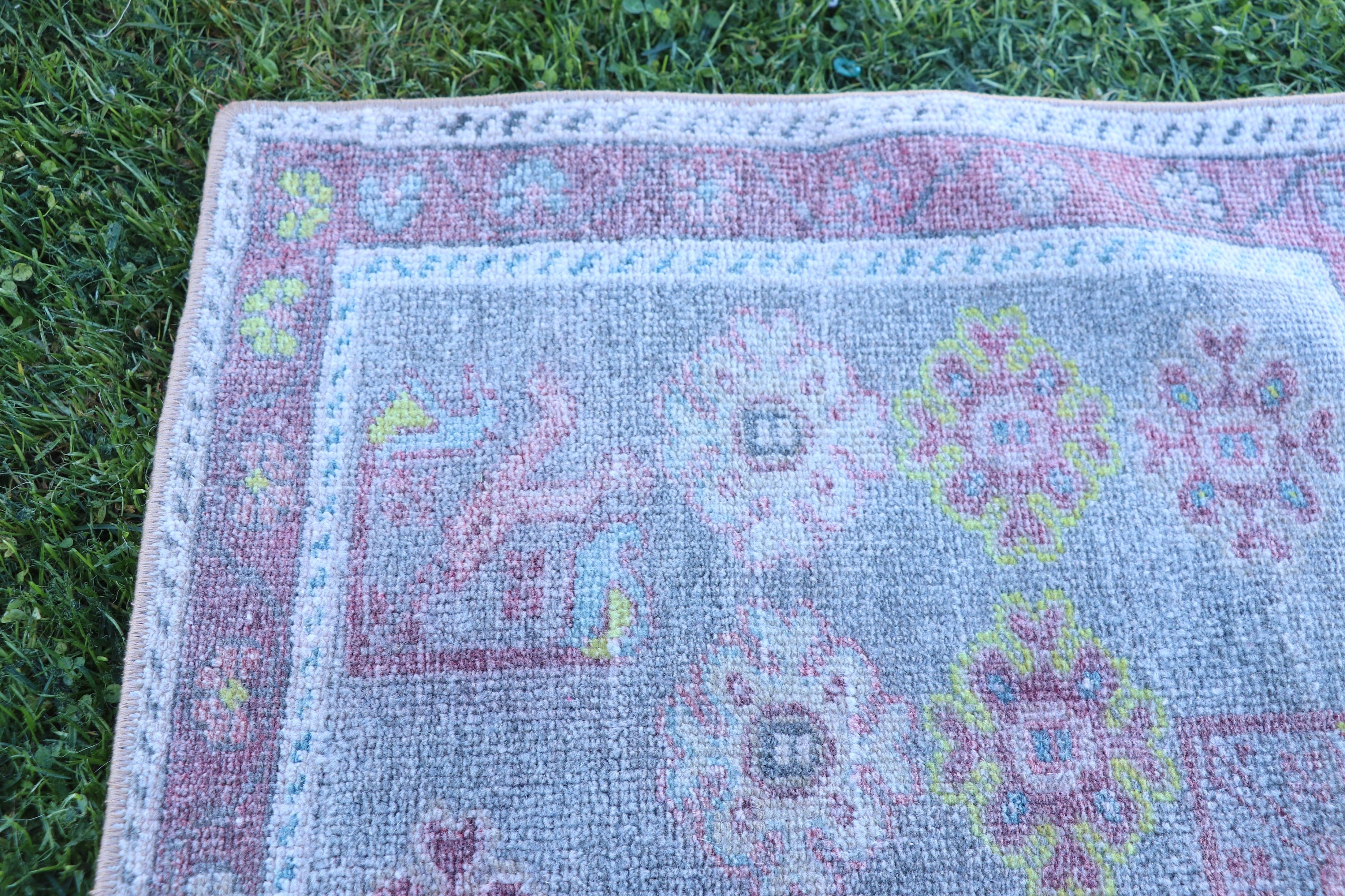 Araba Paspas Halısı, Vintage Halılar, 1.5x1.7 ft Küçük Halılar, Türk Halıları, Geometrik Halı, Gri Lüks Halı, Oushak Halı, Yatak Odası Halıları, Sanatsal Halılar