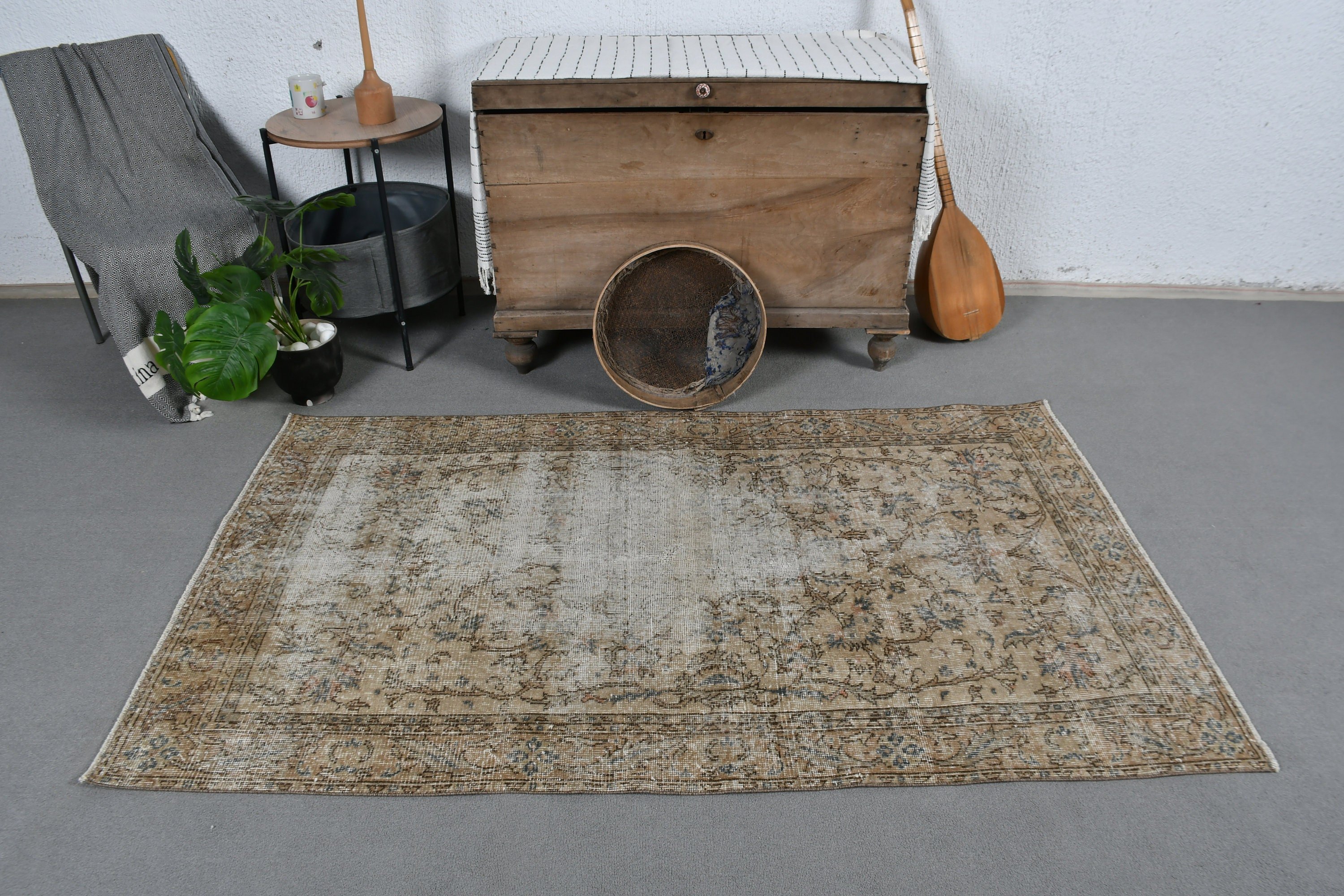 Turkish Rugs, Beige Anatolian Rug, 3.7x6.2 ft Accent Rugs, Nursery Rug, Bedroom Rugs, Cute Rug, Oushak Rug, Vintage Rug, Kitchen Rugs