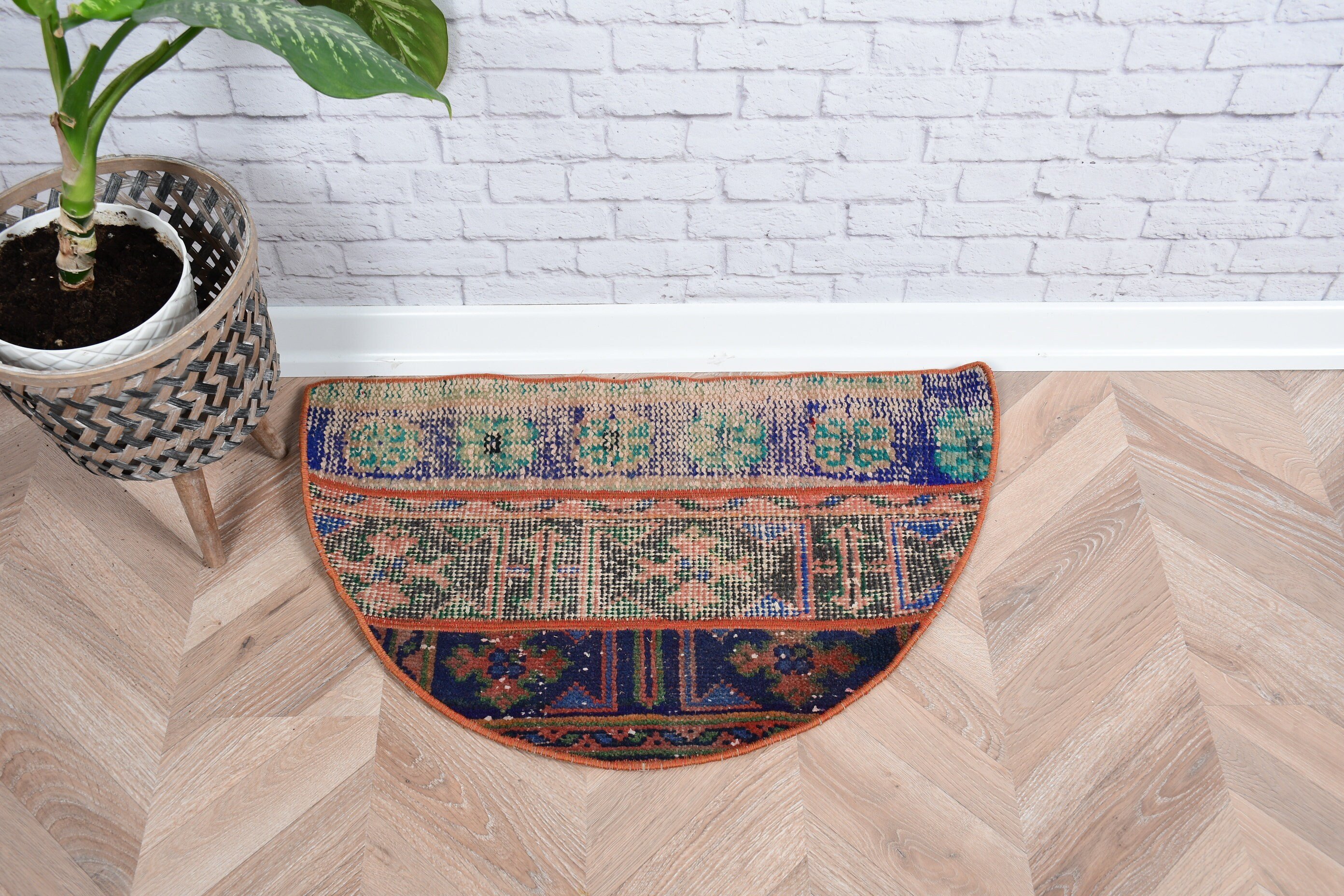 Kapı Paspas Halısı, Türk Halıları, Vintage Halı, Anadolu Halısı, Mavi Yün Halı, 2.4x1.5 ft Küçük Halı, Oushak Halıları, Duvara Asılı Halı, Sanat Halısı