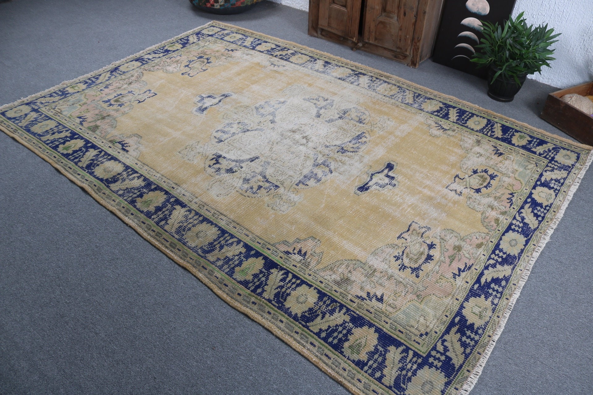 Sarı Açıklama Halıları, Yemek Odası Halısı, 5.9x8.7 ft Büyük Halılar, Vintage Halı, Büyük Vintage Halılar, Türk Halıları, Anadolu Halısı, Ev Dekorasyonu Halısı