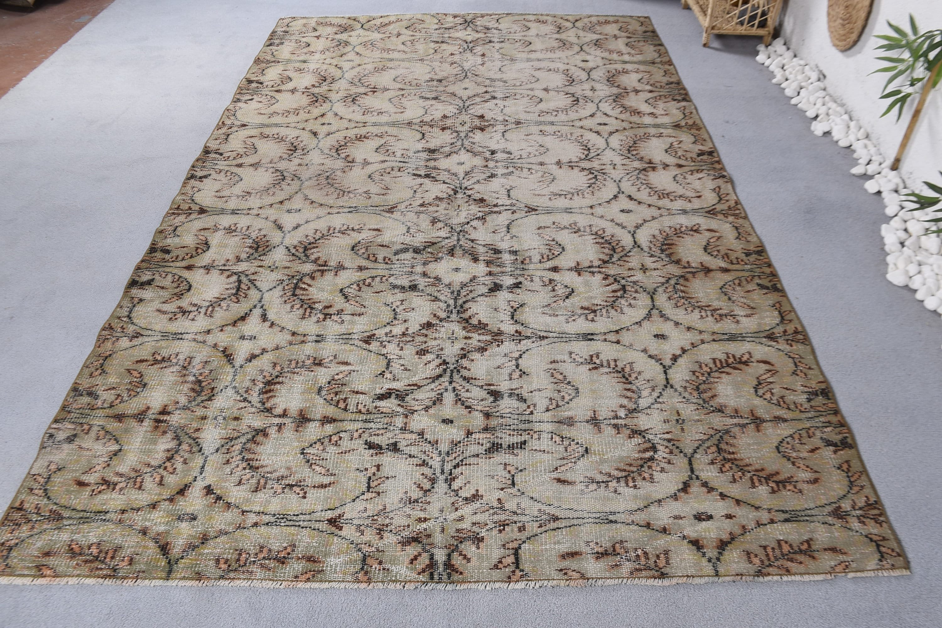 5.7x9 ft Büyük Halı, Harika Halılar, Vintage Halı, Büyük Vintage Halılar, Yatak Odası Halısı, El Dokuma Halı, Türk Halıları, Siyah Oushak Halıları, Lüks Halı