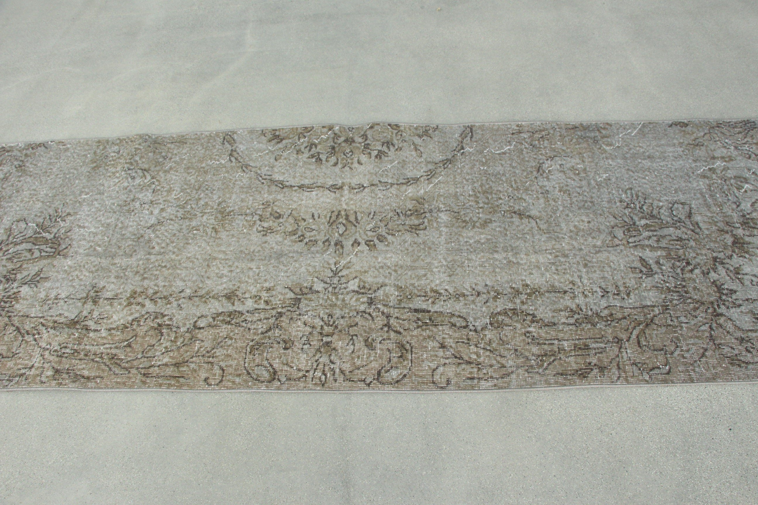 Vintage Halılar, Koridor Halısı, Merdiven Halıları, Yün Halılar, Gri Oushak Halı, 3,1x9,8 ft Yolluk Halıları, Mutfak Halıları, Havalı Halı, Türk Halısı