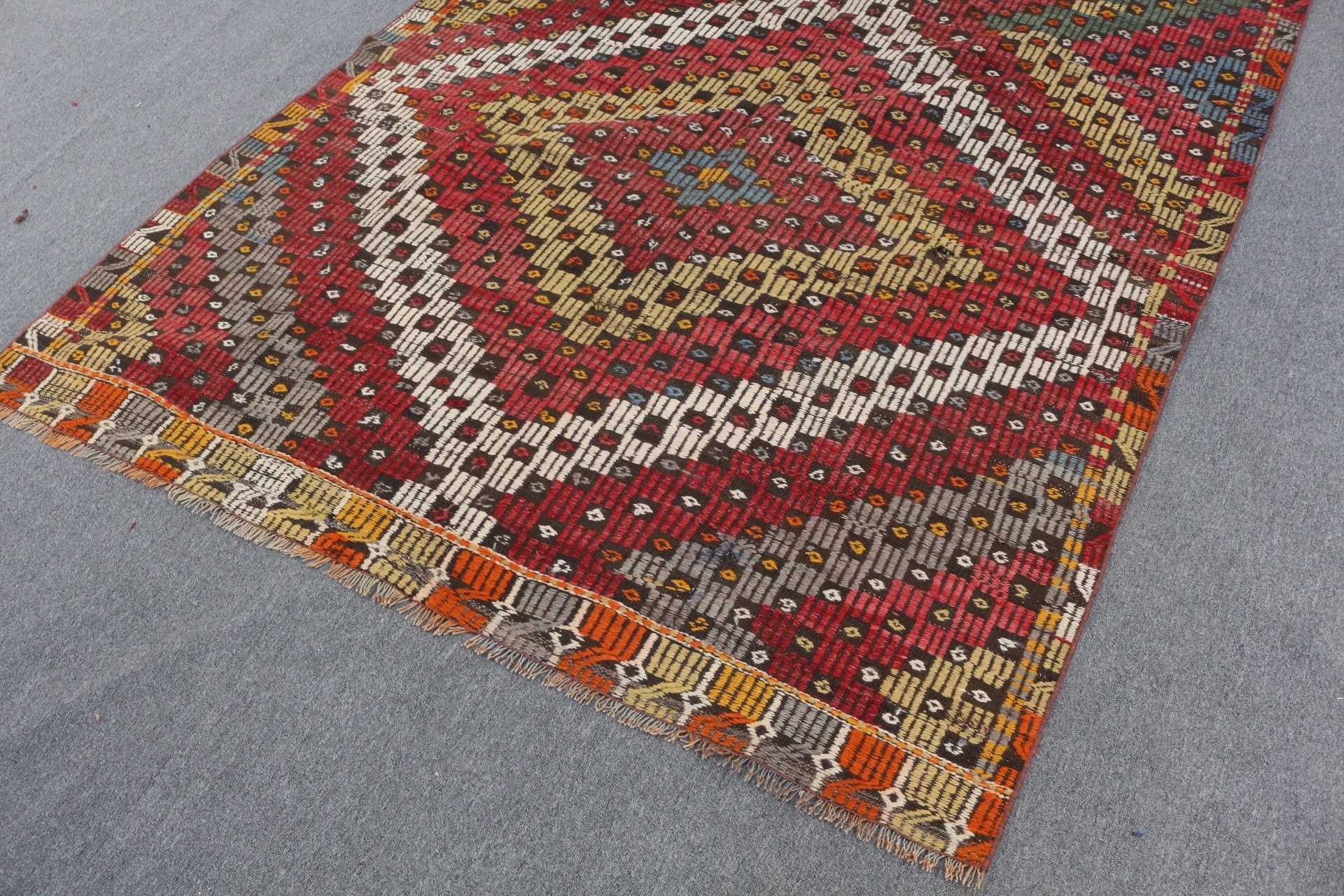 Yemek Odası Halısı, Kırmızı Anadolu Halısı, 5.3x9.3 ft Büyük Halı, Vintage Halı, Yatak Odası Halısı, Yün Halılar, Oushak Halısı, Kilim, Hindi Halısı, Türk Halısı