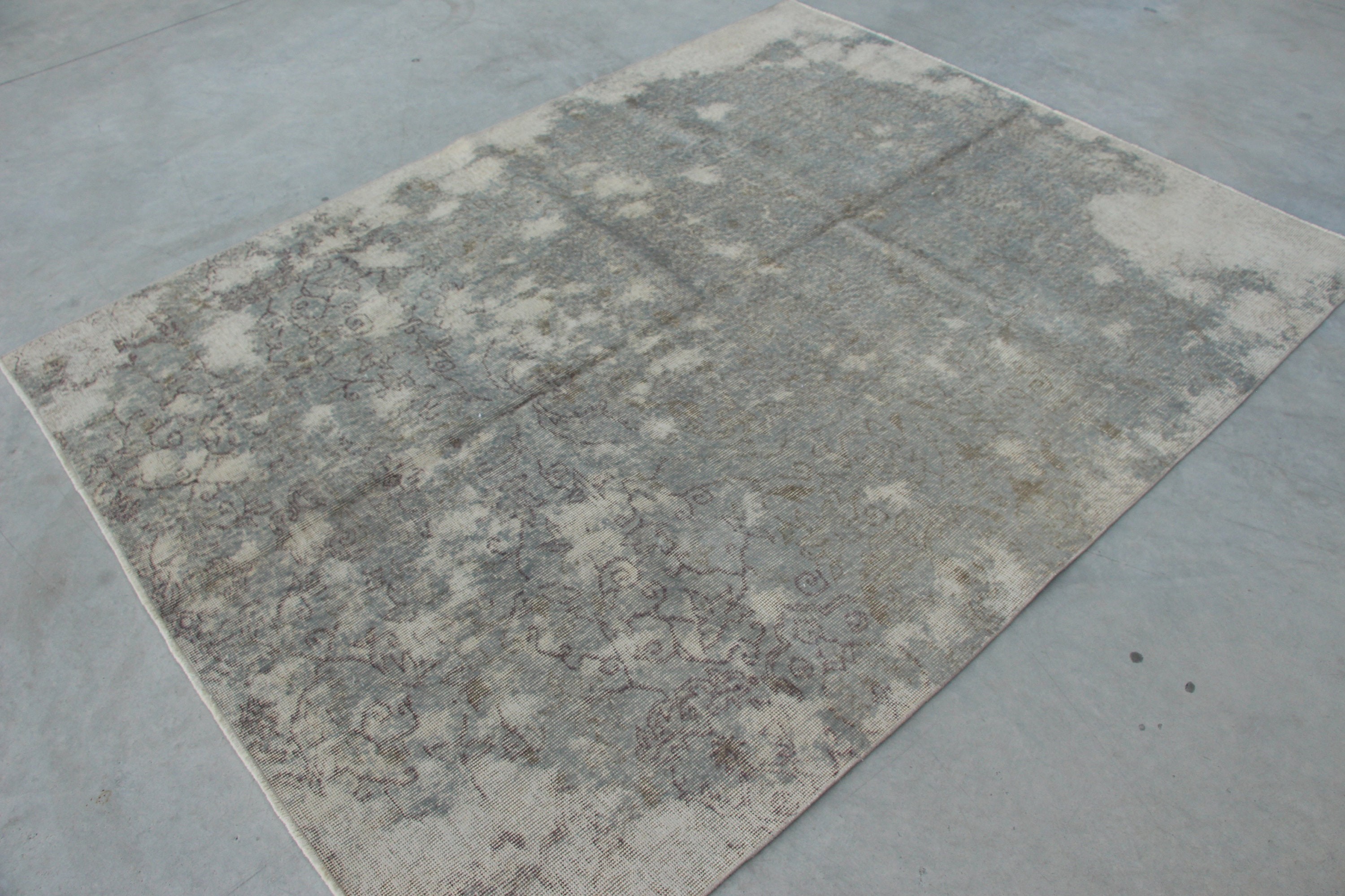 Vintage Rug, Indoor Rug, Home Decor Rug, Oriental Rug, Turkish Rug, Gray Home Decor Rugs, Pale Rugs, 5.5x7.1 ft Area Rugs, Floor Rug