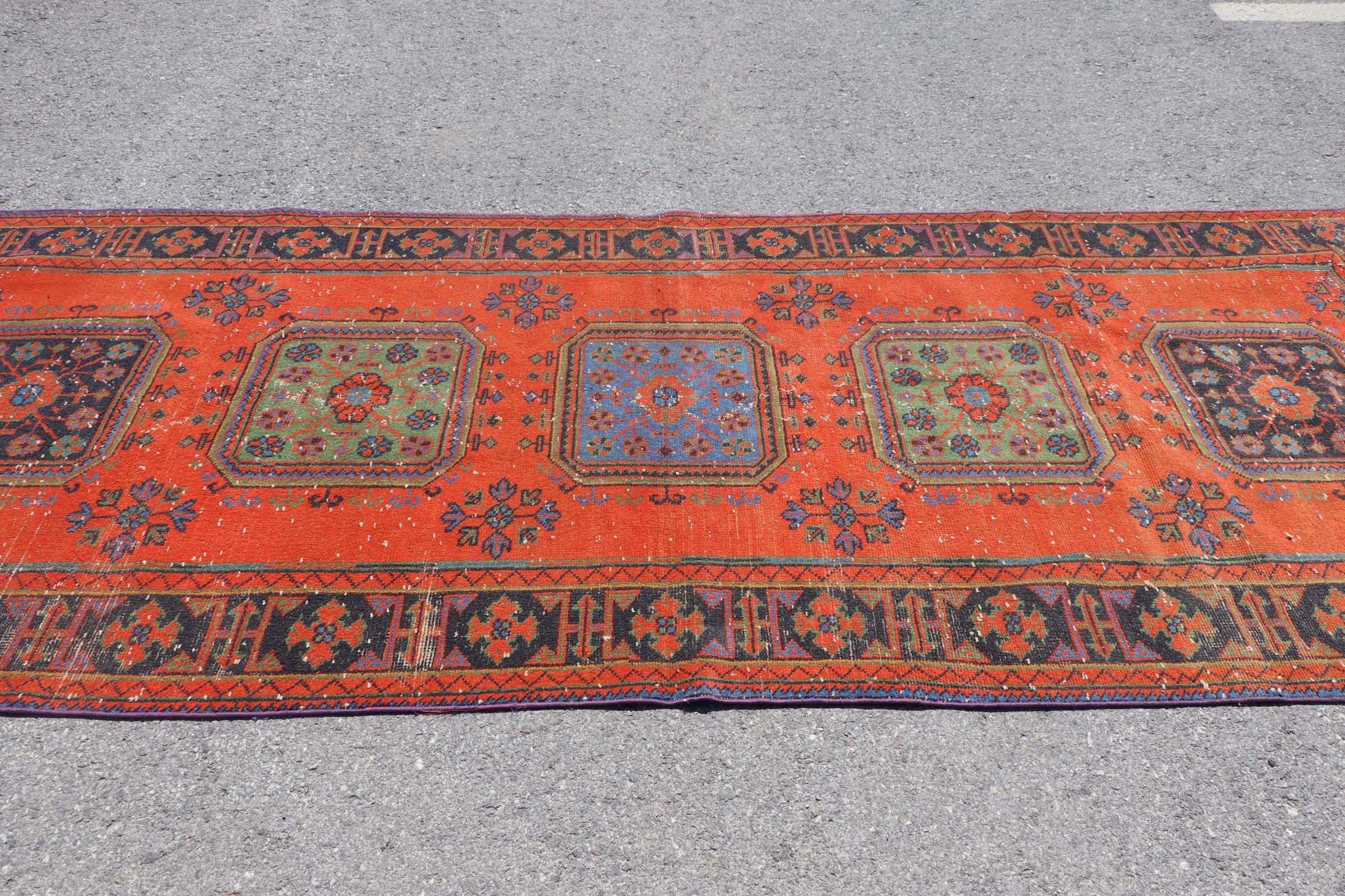 Turuncu Oushak Halı, Vintage Halılar, Türk Halısı, Mutfak Halısı, Oryantal Halı, Bohem Halısı, Yatak Odası Halısı, 4.4x11.5 ft Koşucu Halısı, Koridor Halısı