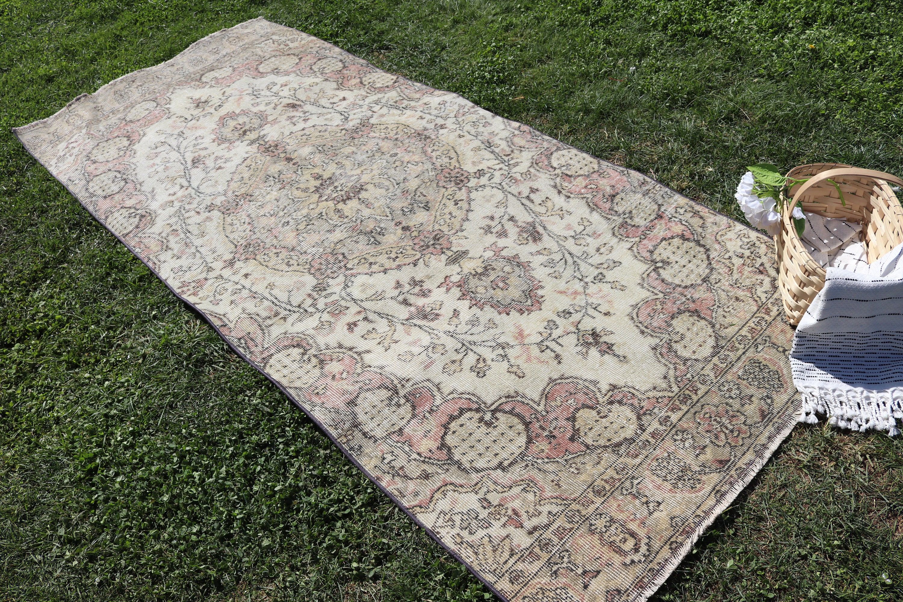 Vintage Halılar, Yün Halılar, Bej Antika Halılar, Modern Halı, 3,7x8,6 ft Alan Halısı, Boho Halıları, Türk Halıları, Oushak Bölge Halısı, Oturma Odası Halıları