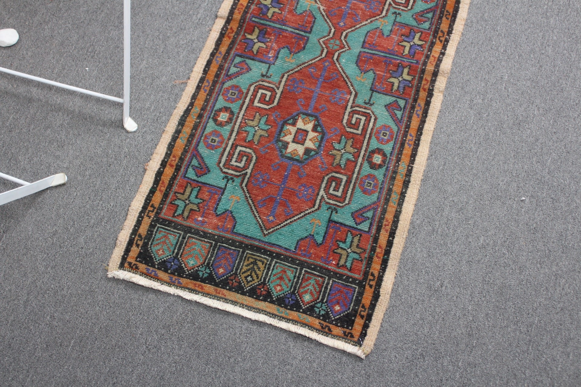 Türk Halısı, Kırmızı Antika Halı, Giriş Halıları, Vintage Halılar, Yer Halısı, 1.6x3.8 ft Küçük Halılar, Kapı Paspası Halıları, Kapı Paspası Halıları, Antika Halı