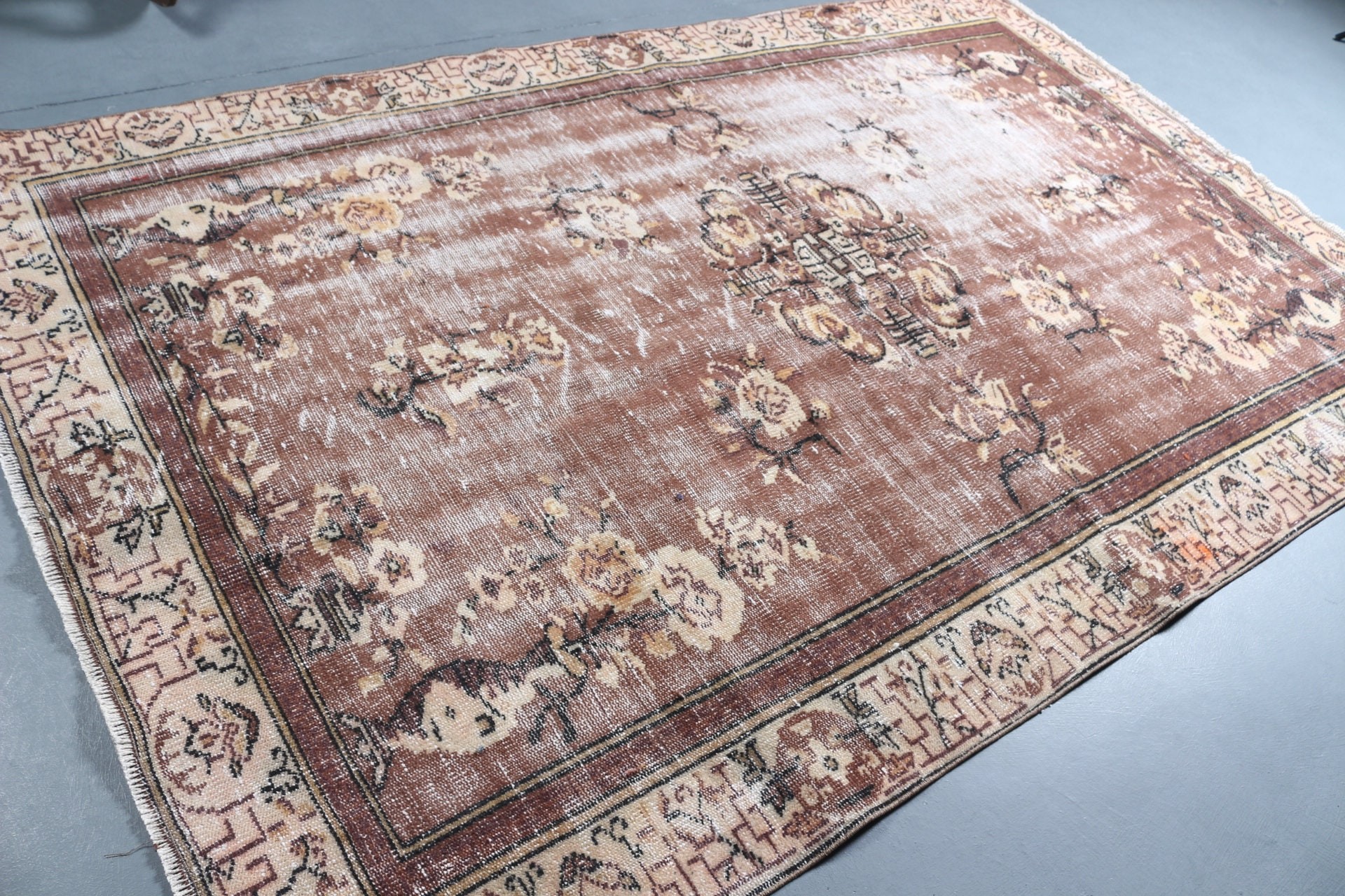 Vintage Rugs, Moroccan Rugs, Brown Floor Rug, Turkish Rug, Home Decor Rugs, Bedroom Rug, Pale Rug, 6.1x8.7 ft Large Rugs, Living Room Rugs