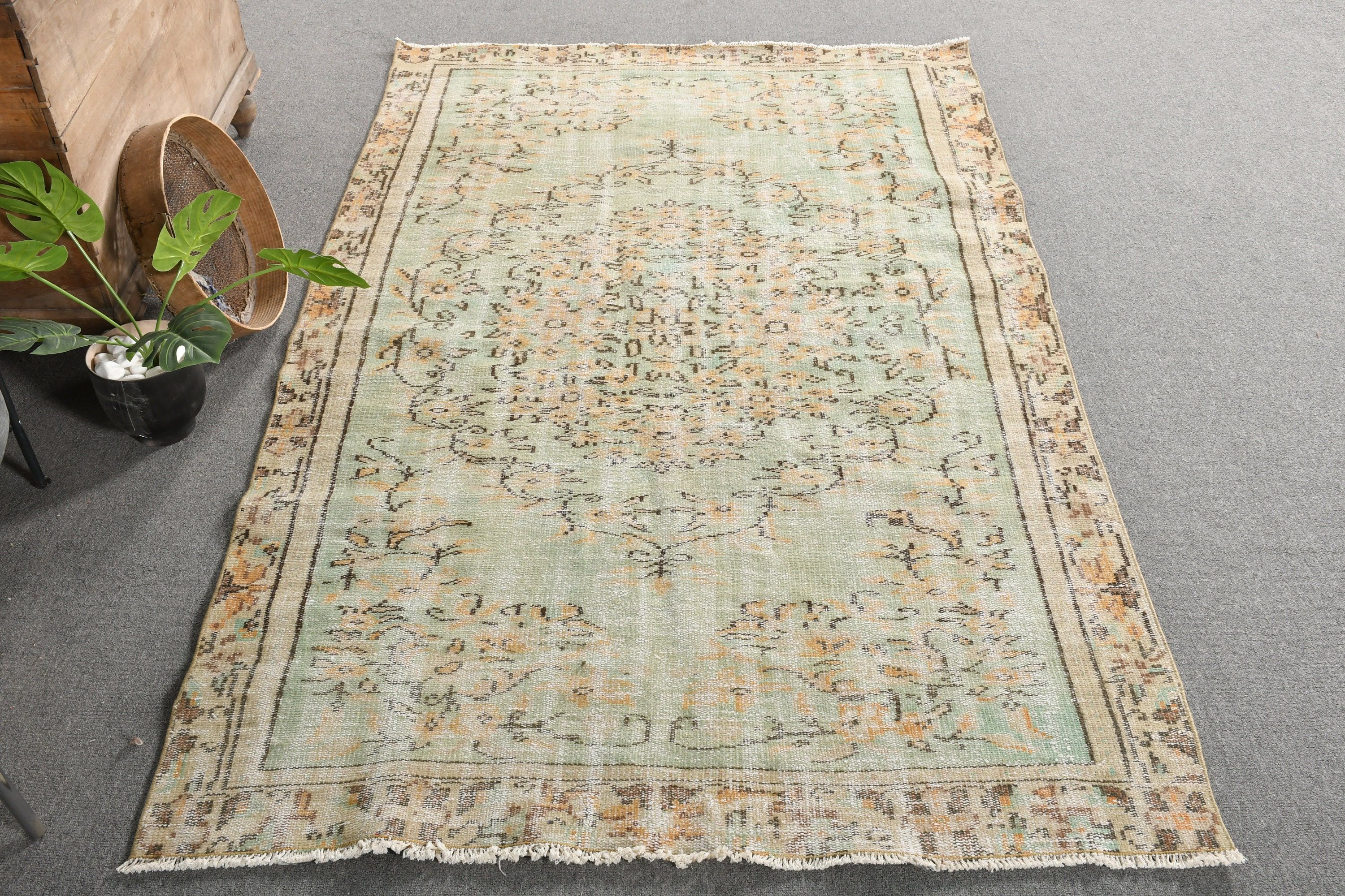 Oriental Rug, Dining Room Rug, Vintage Rug, 4.6x7.6 ft Area Rug, Pastel Rug, Rugs for Floor, Turkish Rugs, Green Antique Rug