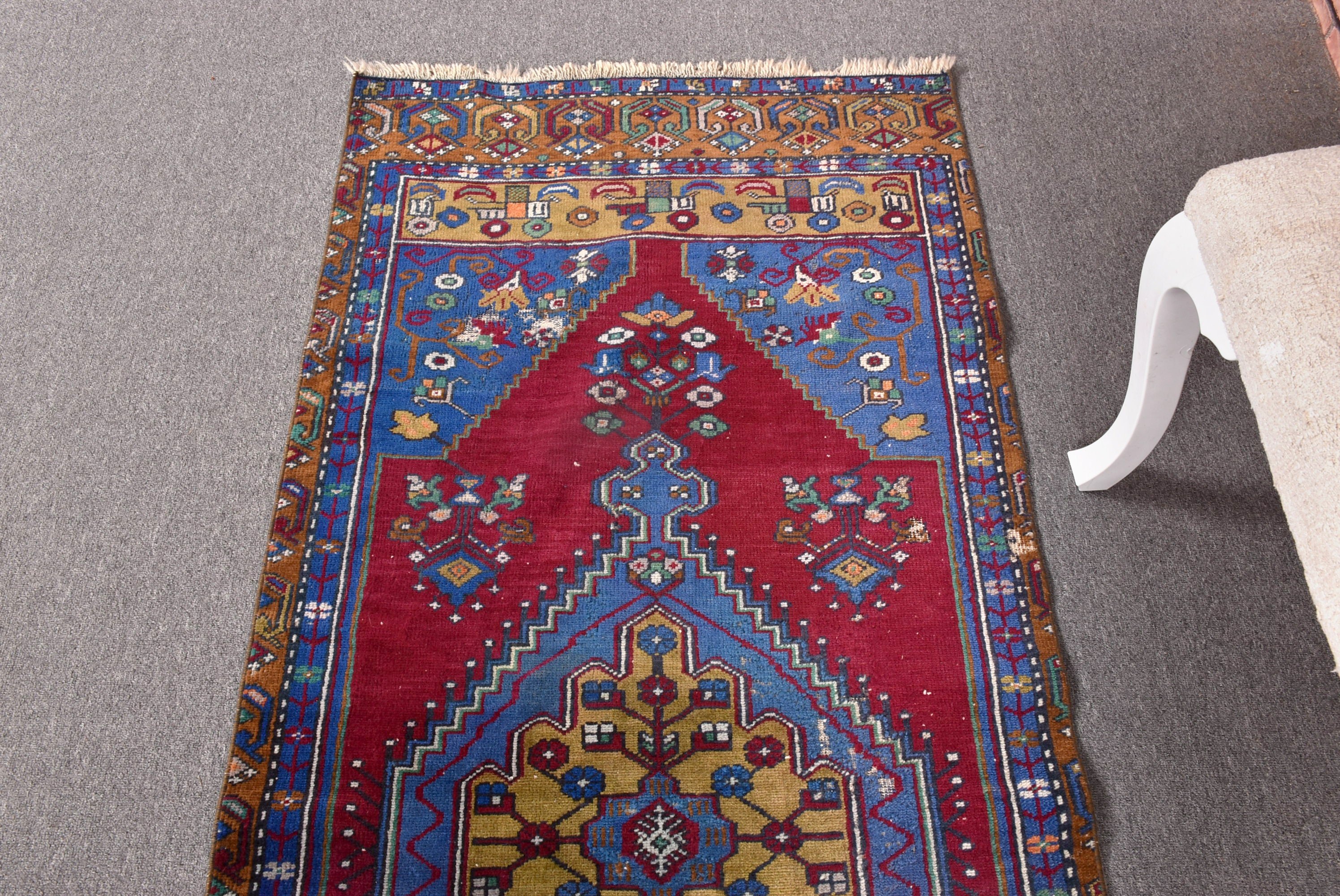 Vintage Halı, Dekoratif Halılar, 2,7x6,6 ft Aksan Halısı, Kırmızı Anadolu Halısı, Kabile Halıları, Türk Halısı, Açıklama Halısı, Modern Halılar, Çocuk Halısı