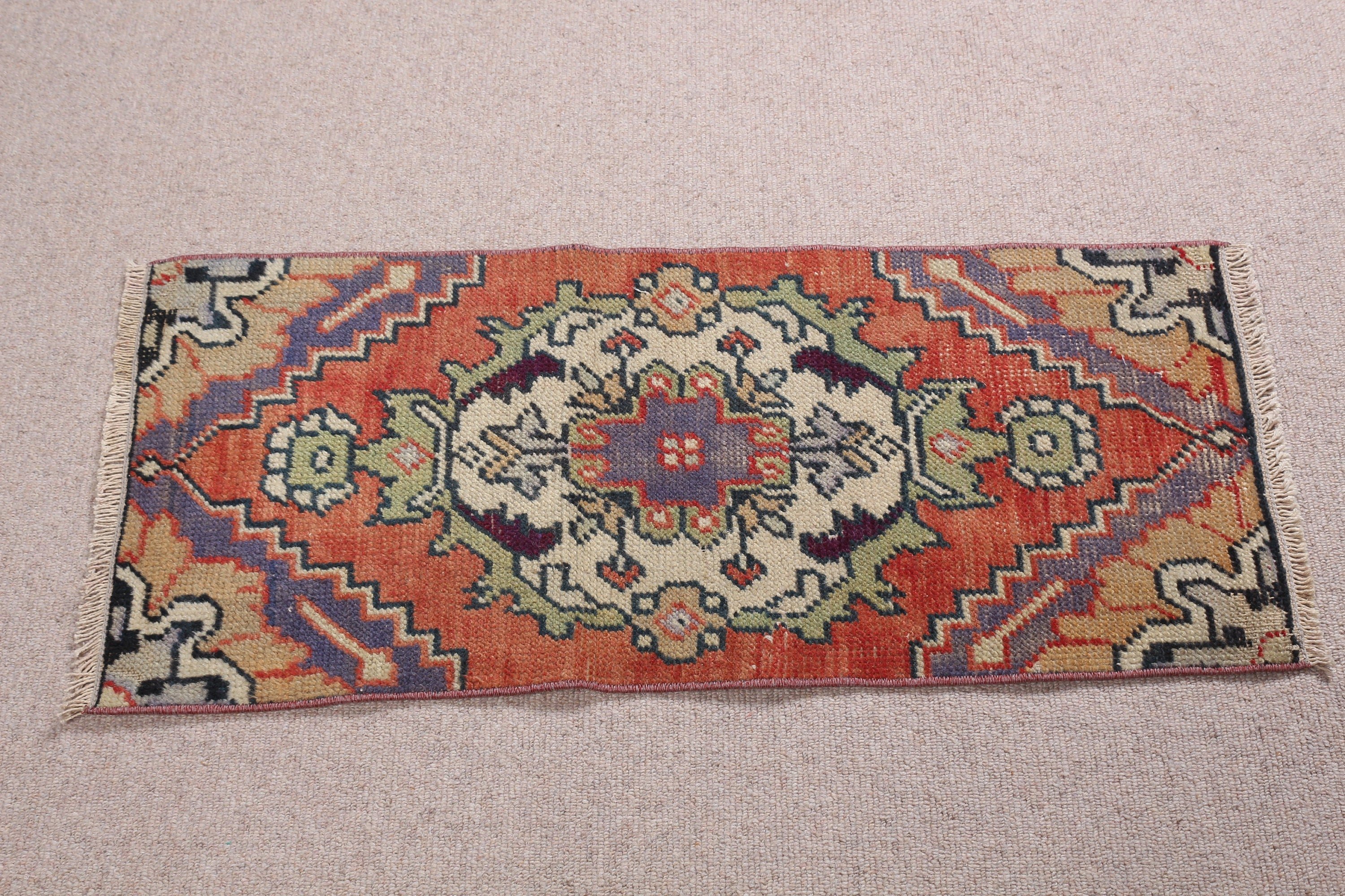 Bej Antika Halı, Türk Halısı, 1.3x2.9 ft Küçük Halı, Vintage Halı, Mutfak Halıları, Yatak Odası Halısı, Giriş Halısı, Giriş Halıları, Yün Halı, Eski Halılar