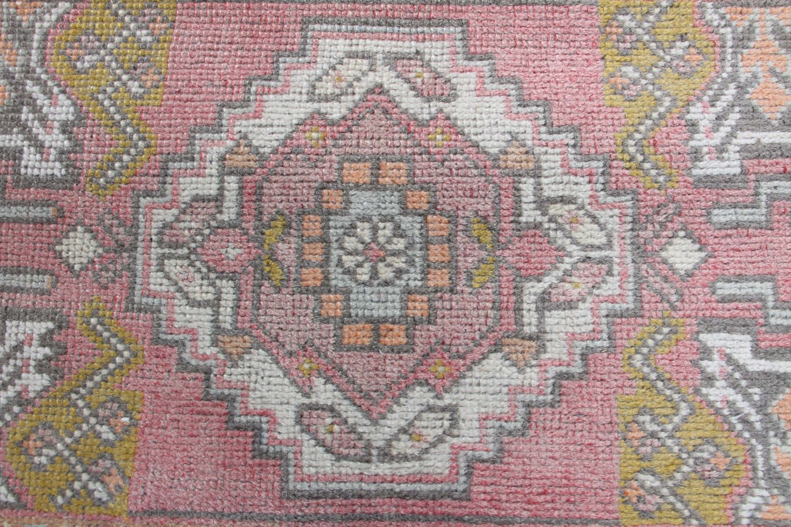 Çocuk Halıları, Vintage Halı, Pembe Antika Halı, 1.6x3 ft Küçük Halılar, Kapı Paspası Halıları, Türk Halısı, Ev Dekor Halısı, Mutfak Halısı, Yün Halı